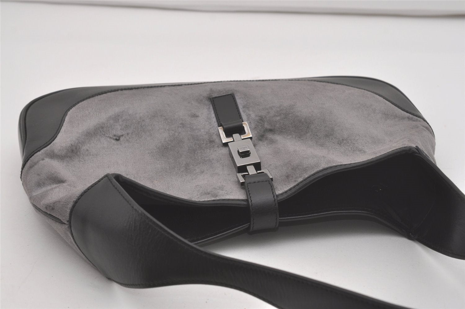 Authentic GUCCI Jackie Shoulder Hand Bag Velour Leather 0013306 Gray 8154I