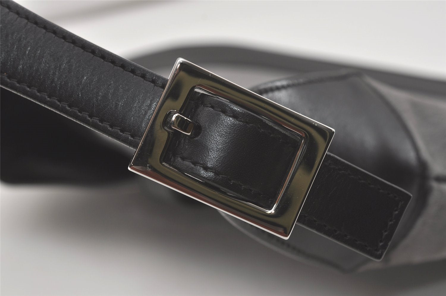 Authentic GUCCI Jackie Shoulder Hand Bag Velour Leather 0013306 Gray 8154I