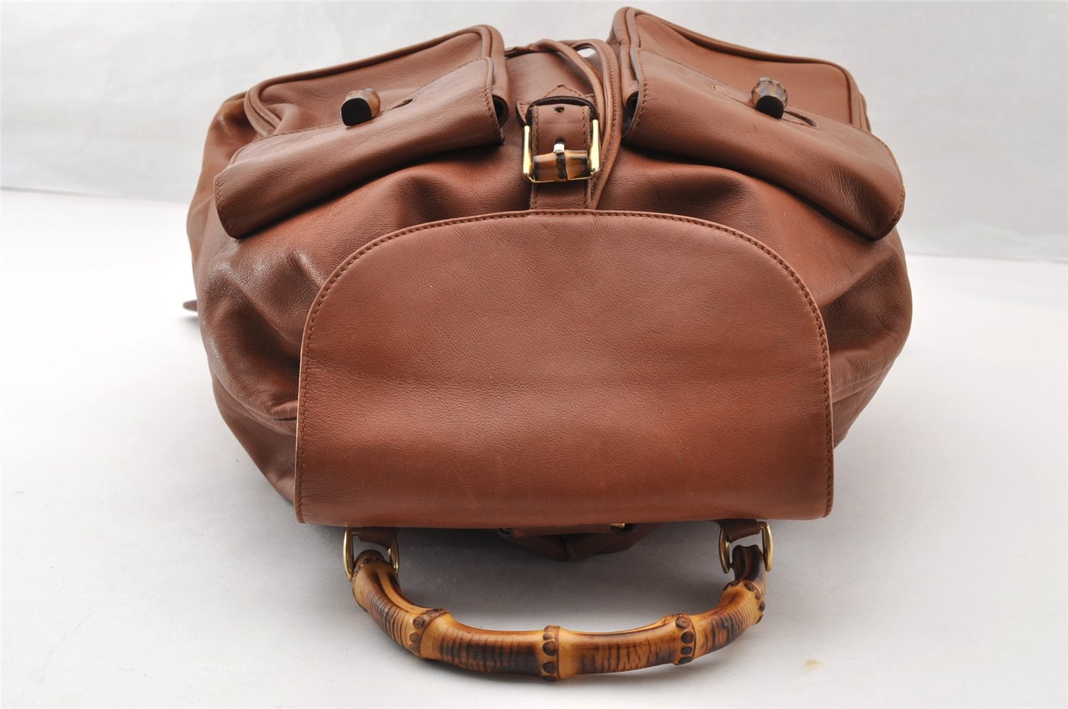 Authentic GUCCI Bamboo Vintage Drawstring Backpack Leather Brown 8155I