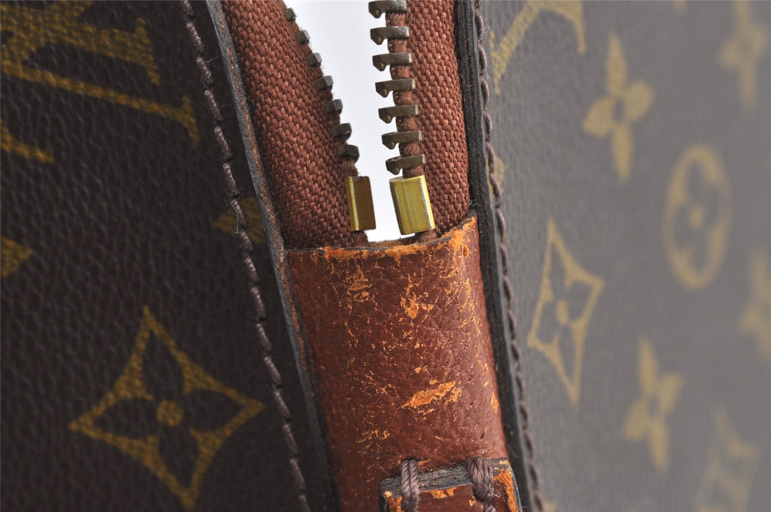 Authentic Louis Vuitton Monogram Briefcase Hand Bag Old Model LV 8158J