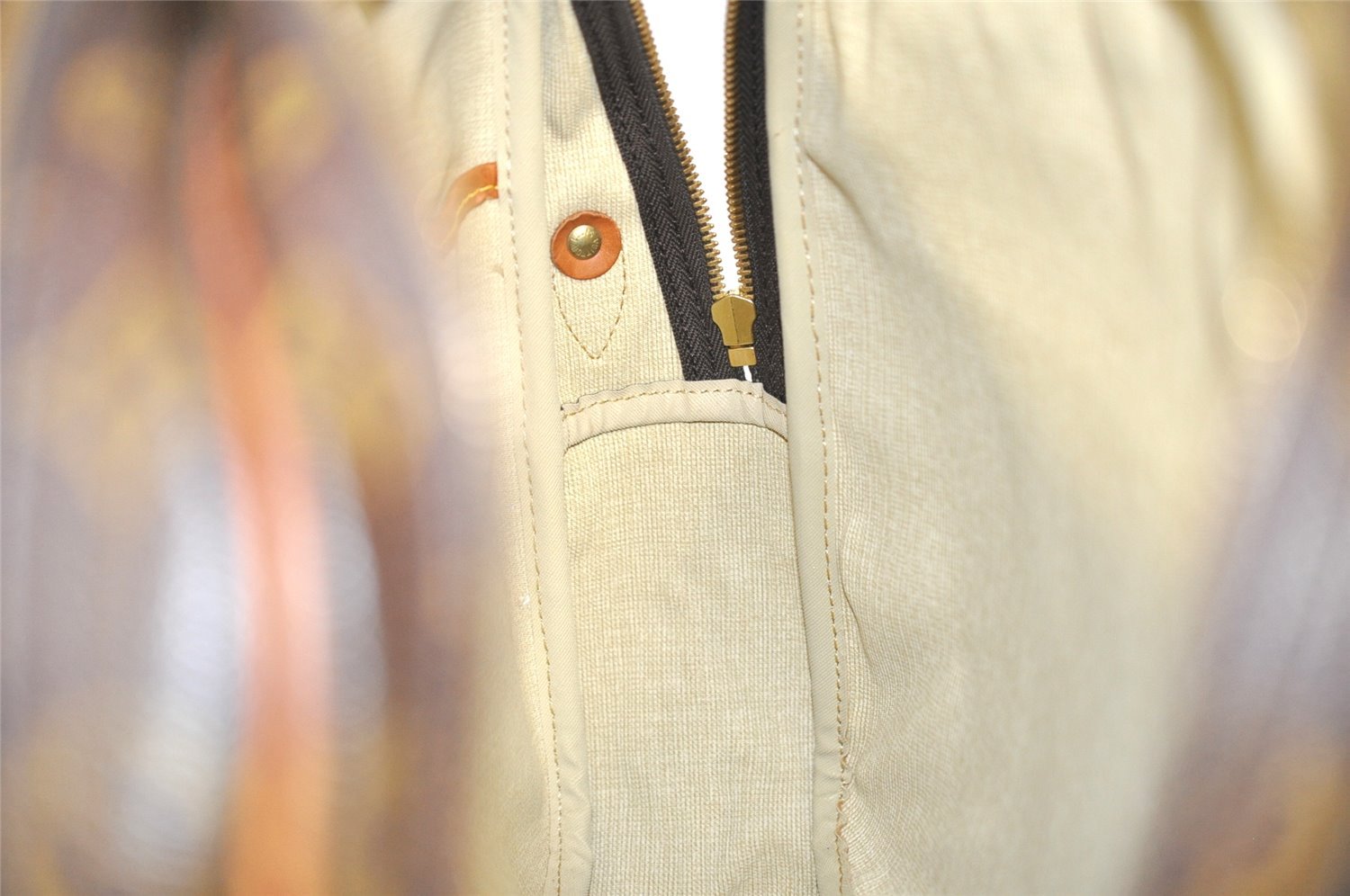 Authentic Louis Vuitton Monogram Reporter GM Shoulder Cross Bag M45252 LV 8159J