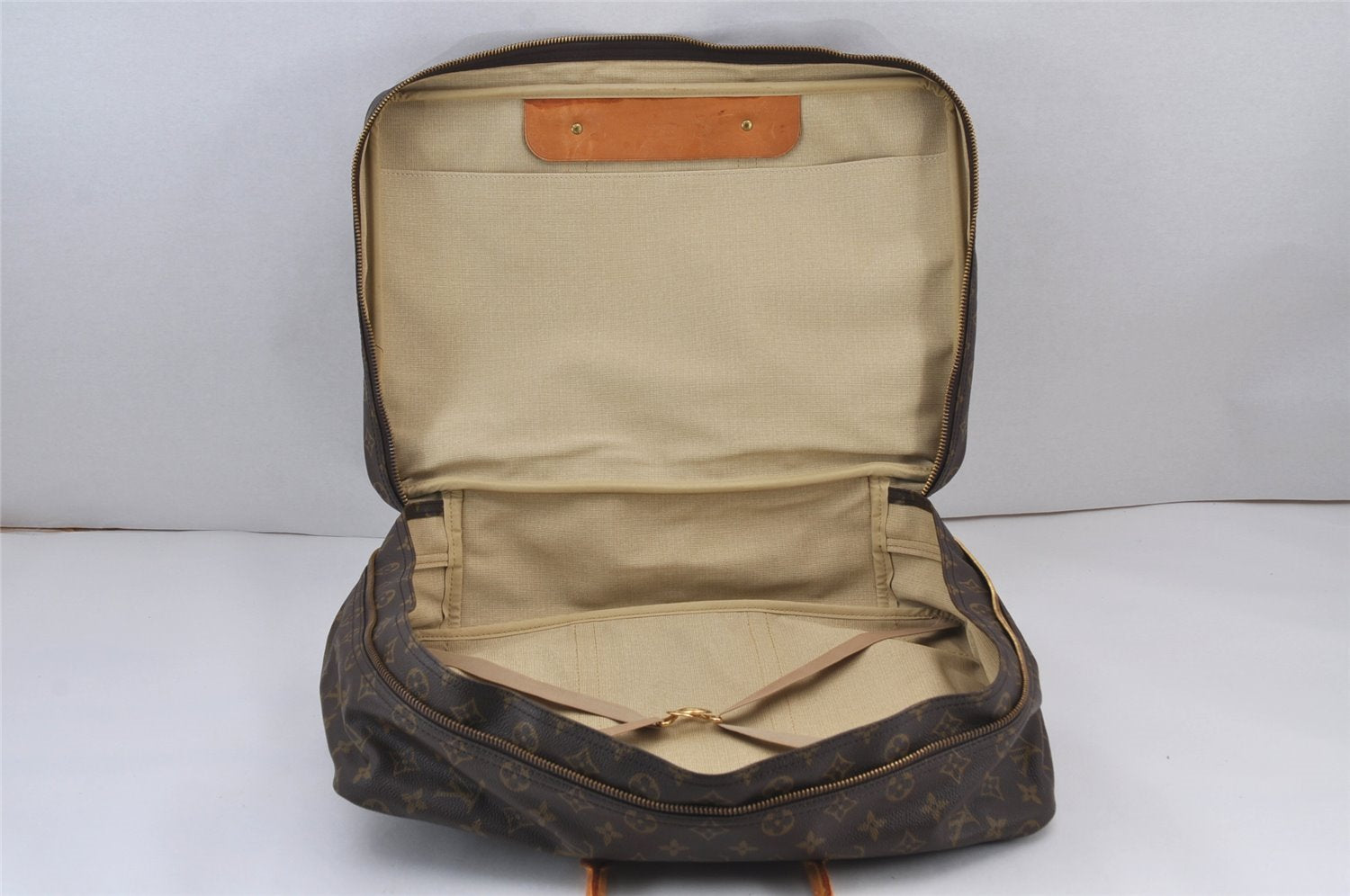 Authentic Louis Vuitton Monogram Sirius 45 Travel Boston Bag M41408 LV 8164J