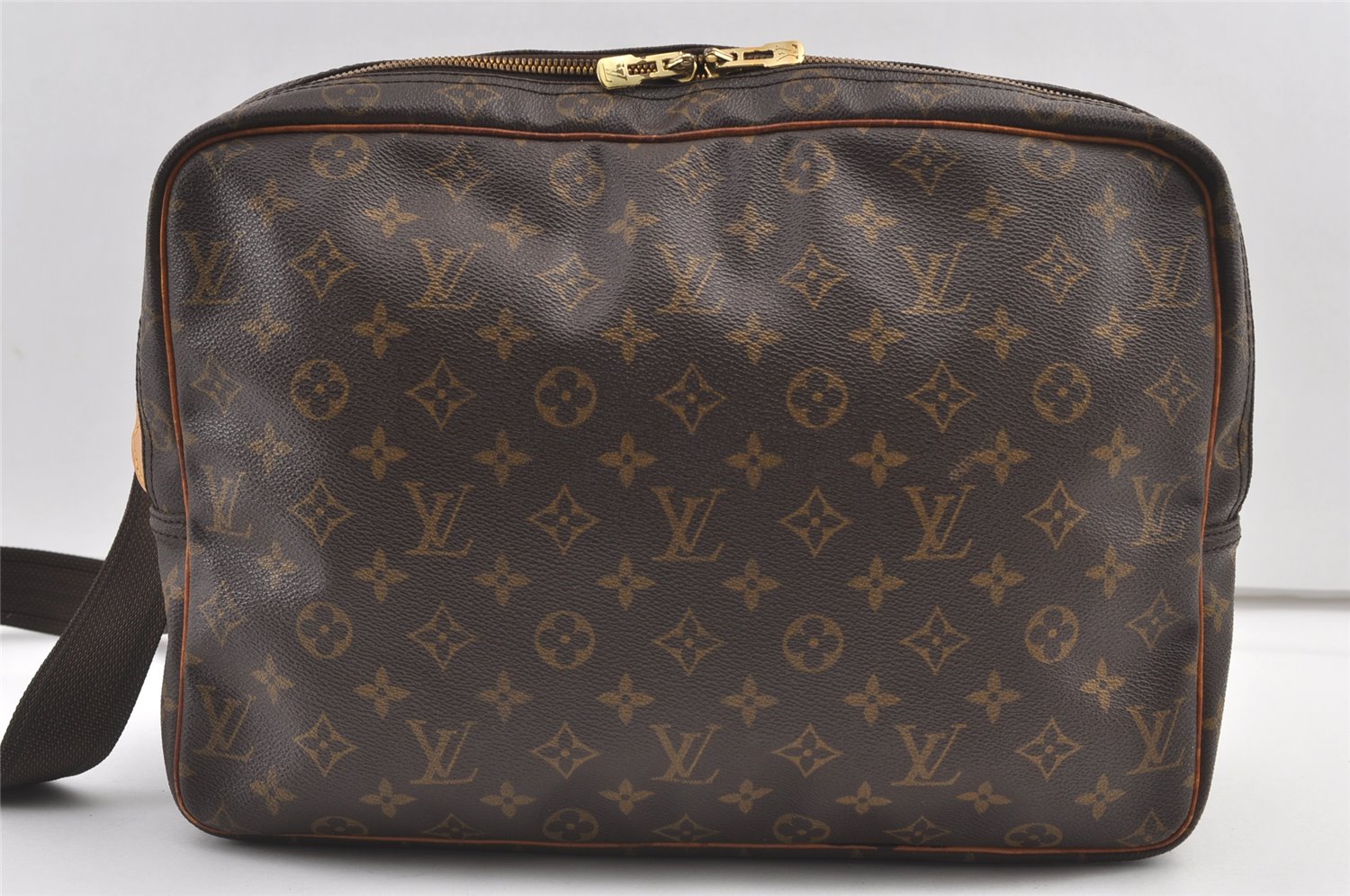 Authentic Louis Vuitton Monogram Reporter GM Shoulder Cross Bag M45252 LV 8166J