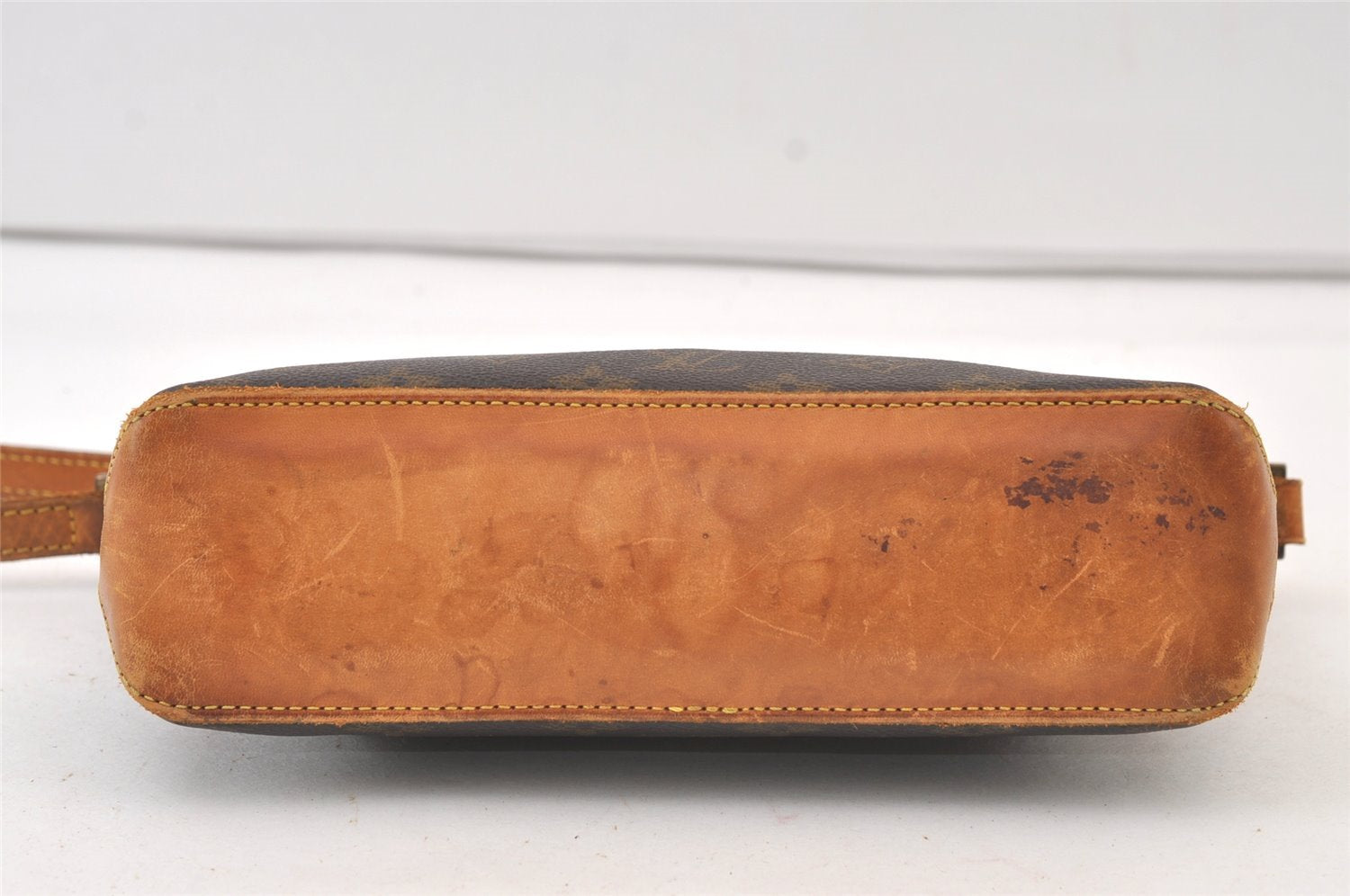 Authentic Louis Vuitton Monogram Trotteur Shoulder Cross Bag M51240 LV 8167J