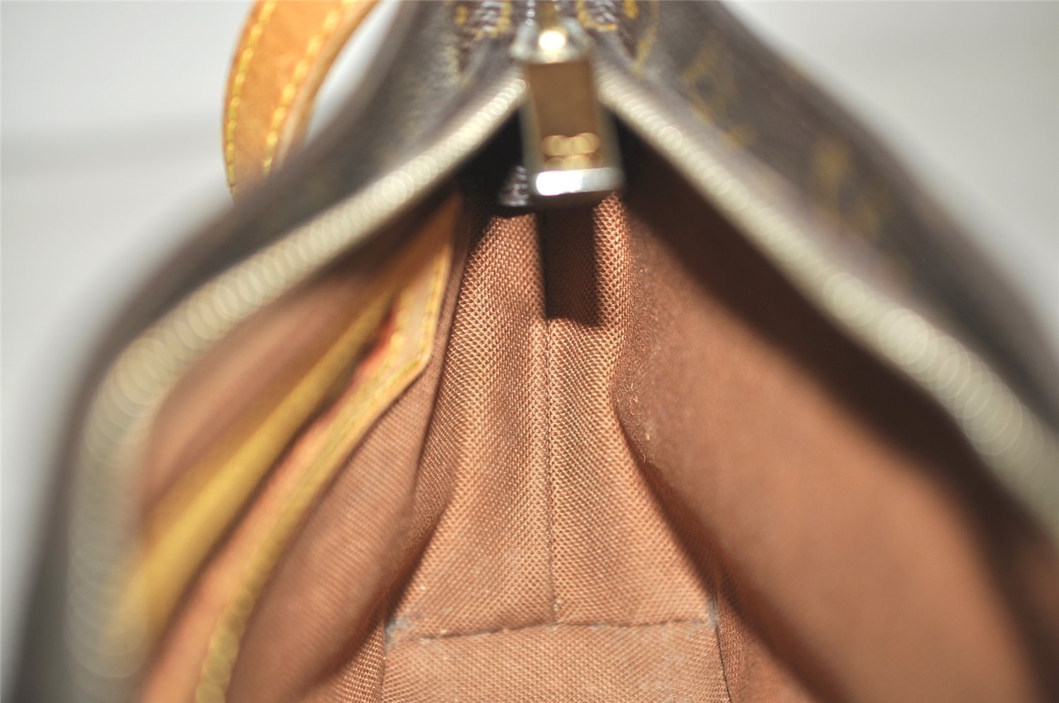 Authentic Louis Vuitton Monogram Trotteur Shoulder Cross Bag M51240 LV 8167J