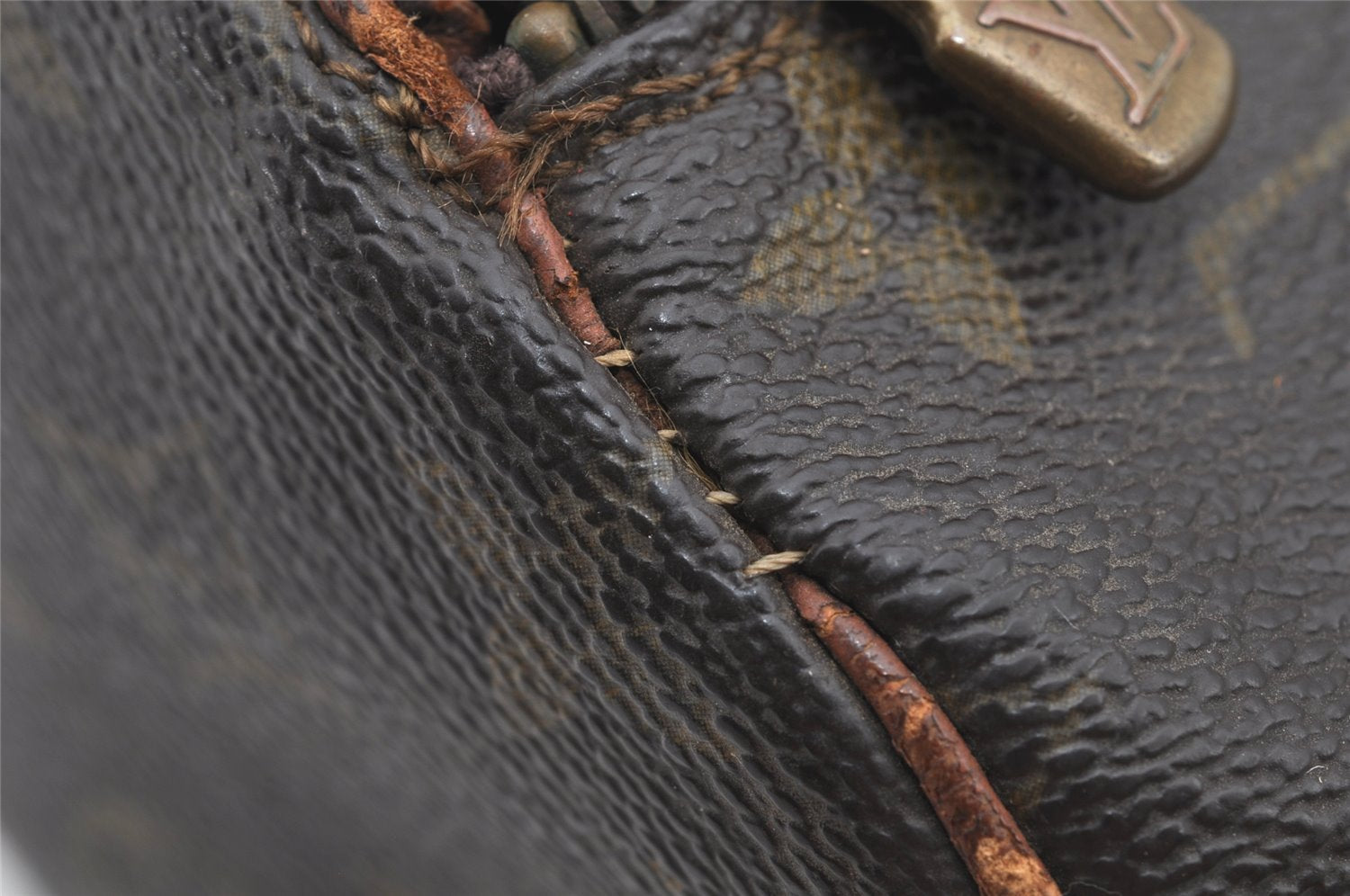 Authentic Louis Vuitton Monogram Papillon 30 Hand Bag Old Model LV 8168J