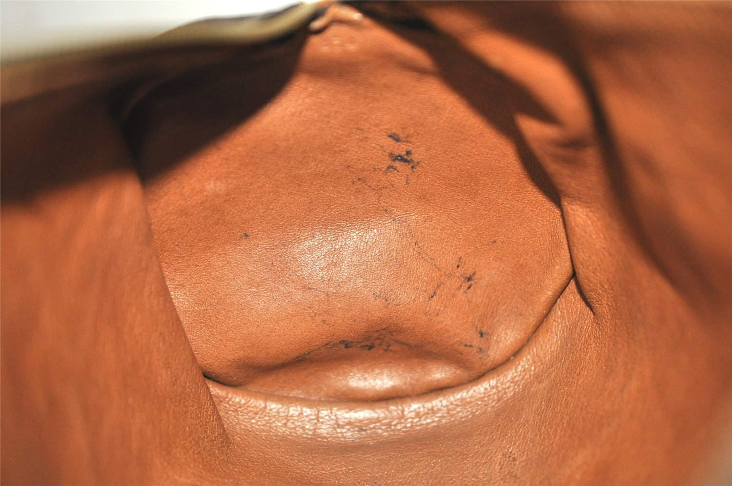 Authentic Louis Vuitton Monogram Papillon 30 Hand Bag Old Model LV 8168J