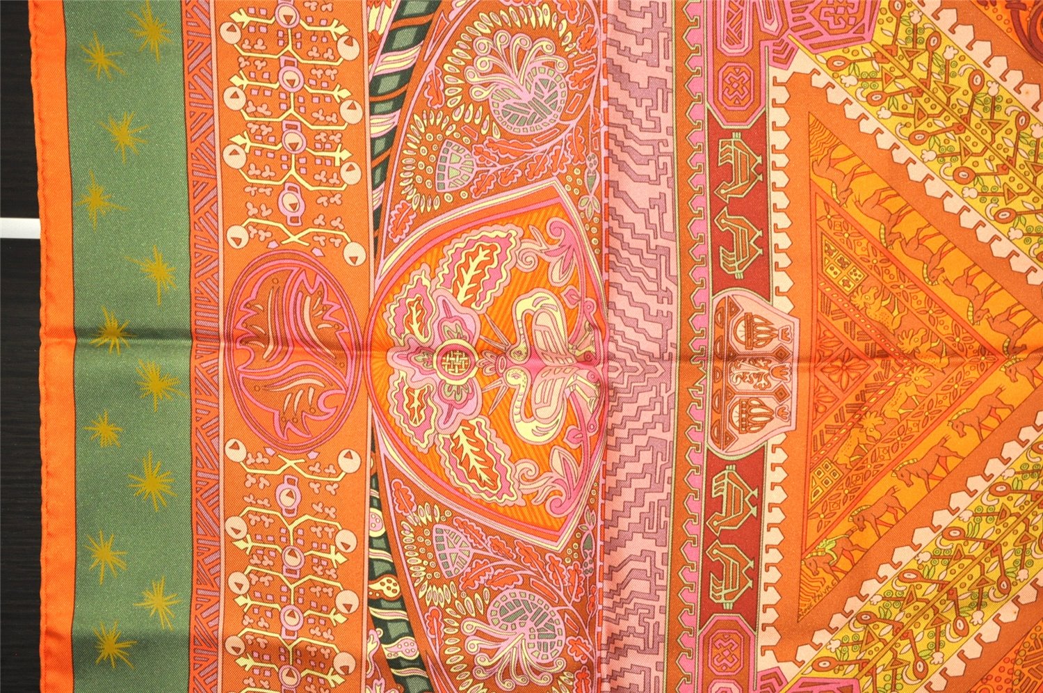 Authentic HERMES Carre 90 Scarf 