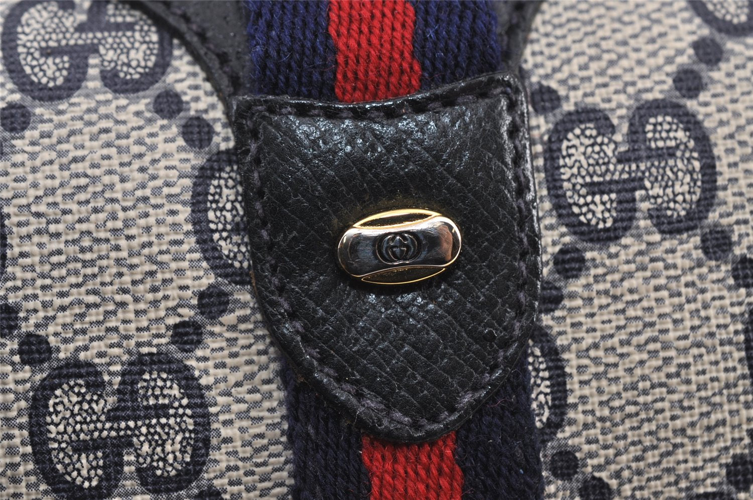 Authentic GUCCI Sherry Line Shoulder Cross Bag GG PVC Leather Navy Blue 8178J