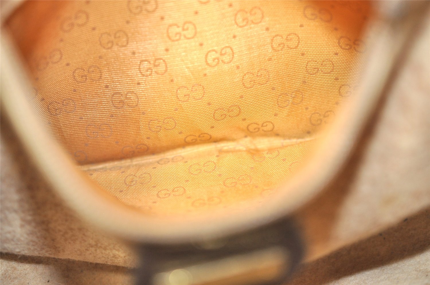 Authentic GUCCI Vintage Shoulder Cross Body Bag Purse GG PVC Leather Brown 8179J