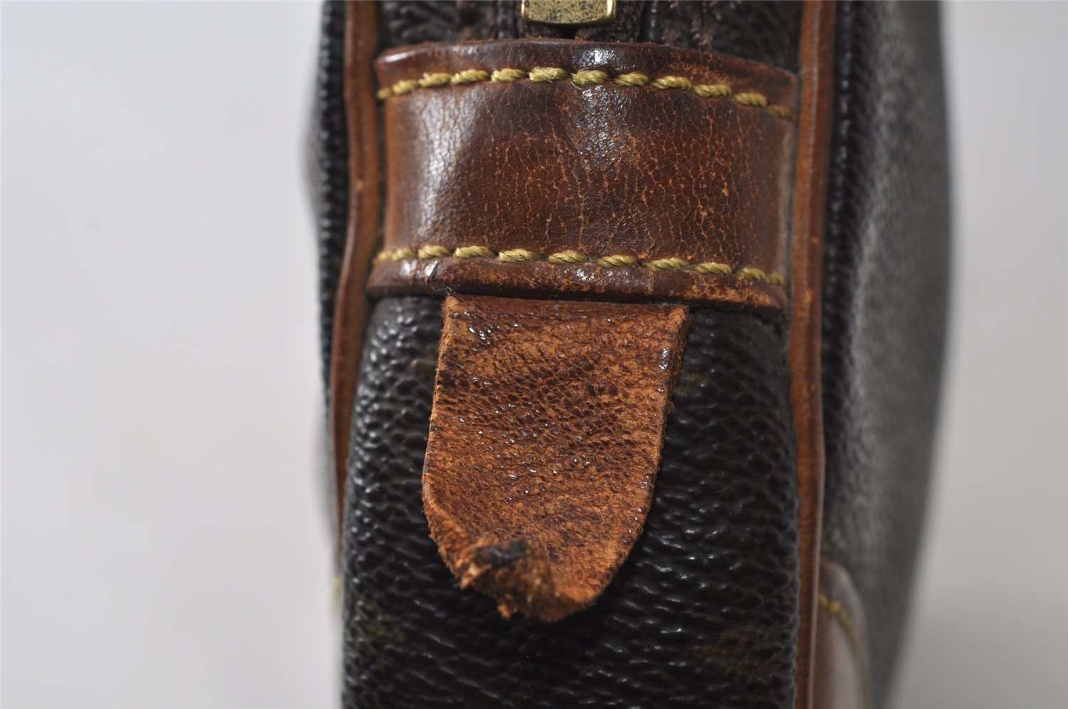 Authentic Louis Vuitton Monogram Marly Dragonne PM M51827 Clutch Hand Bag 8182I