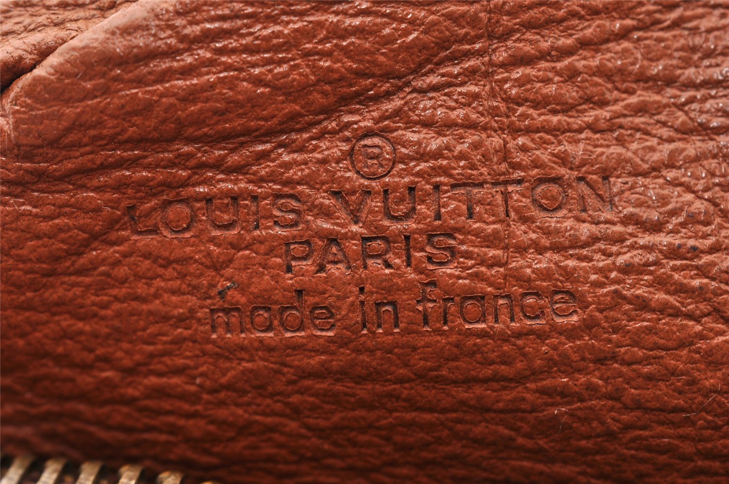 Authentic Louis Vuitton Monogram Nile Shoulder Cross Body Bag Old Model LV 8185I