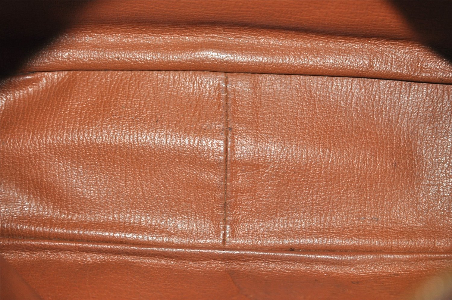 Authentic Louis Vuitton Monogram Nile Shoulder Cross Body Bag Old Model LV 8185I