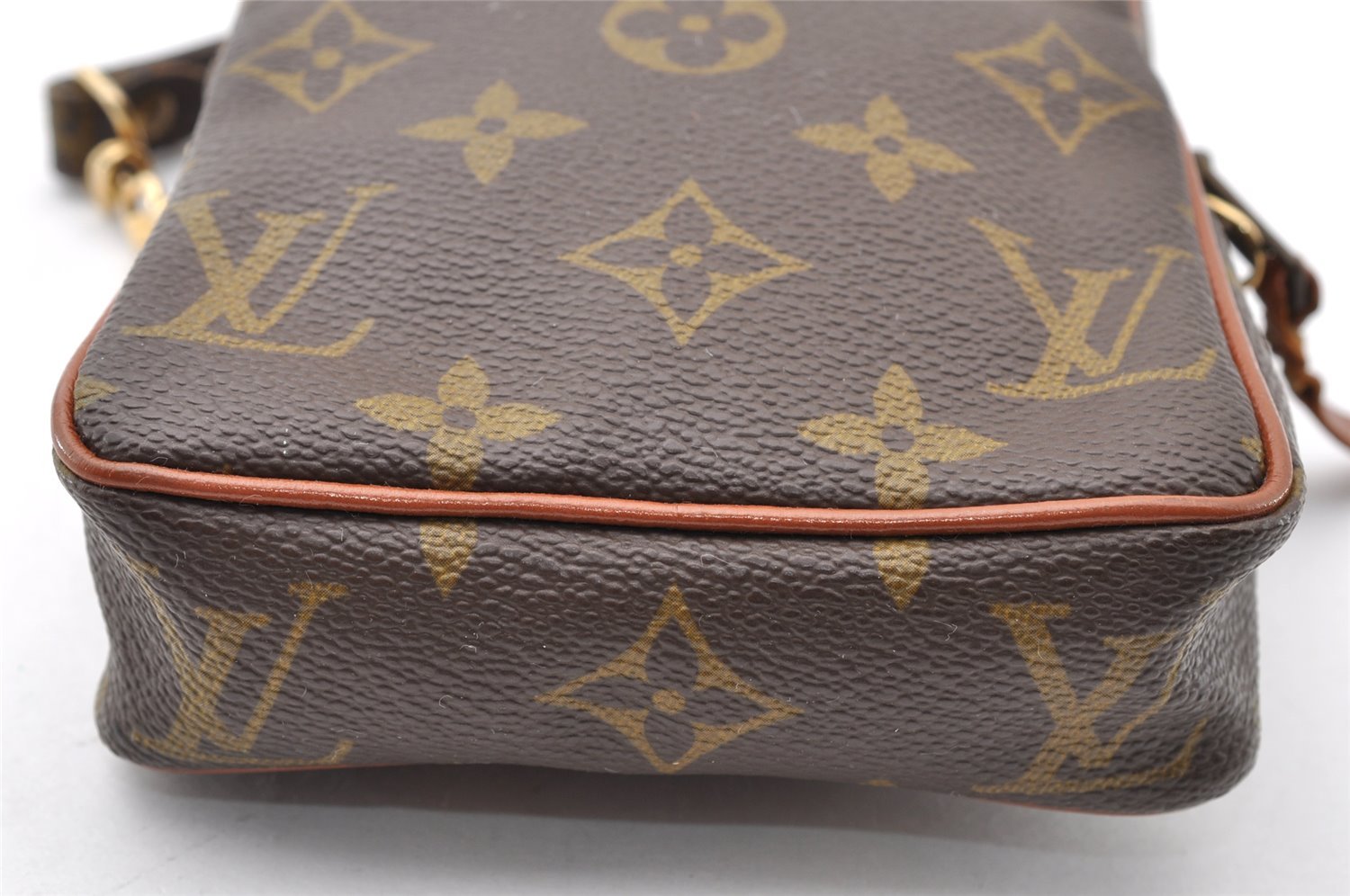 Auth Louis Vuitton Monogram Mini Poche Danube Shoulder Cross Bag Old Model 8186I