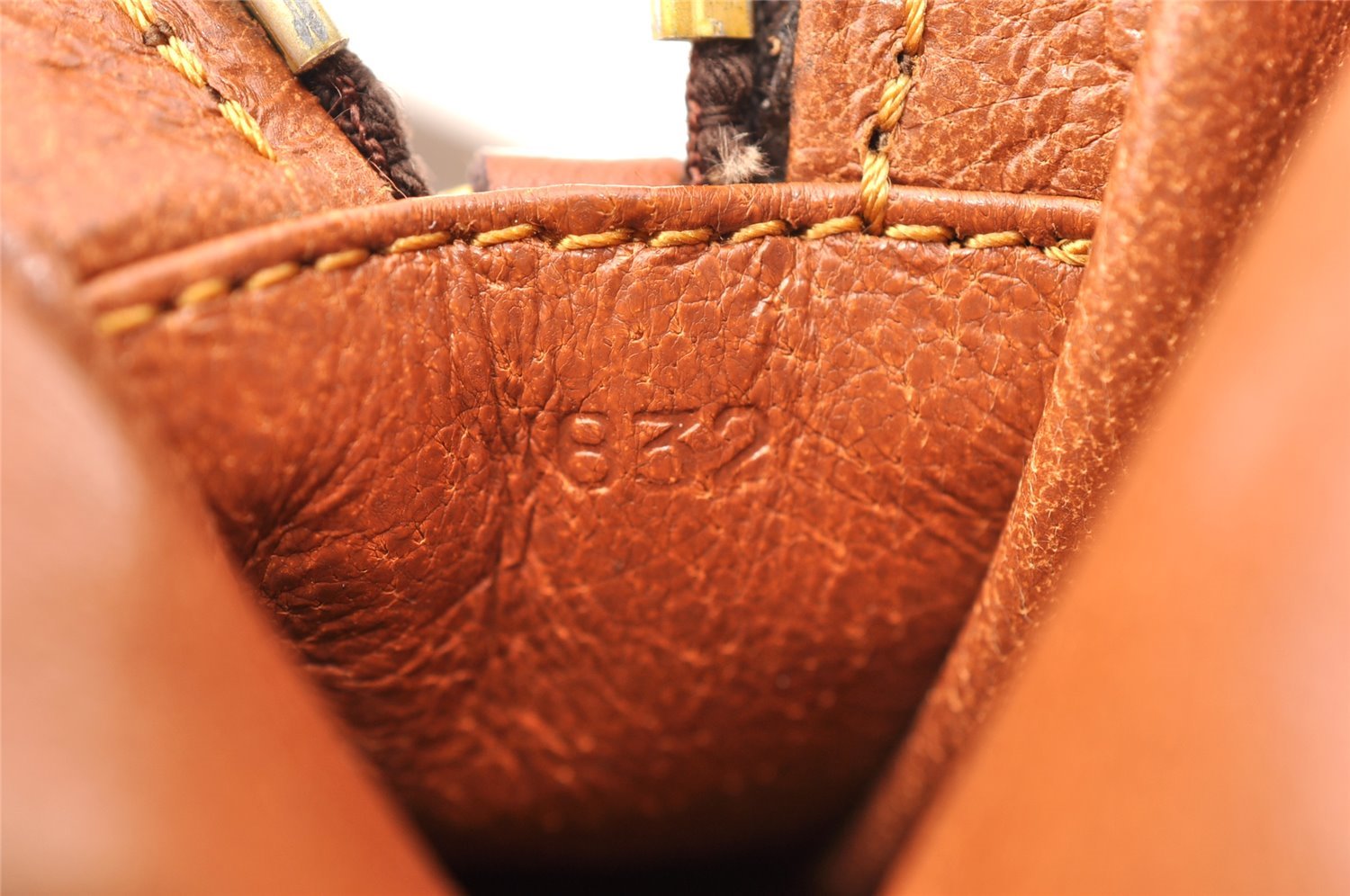 Auth Louis Vuitton Monogram Mini Poche Danube Shoulder Cross Bag Old Model 8186I