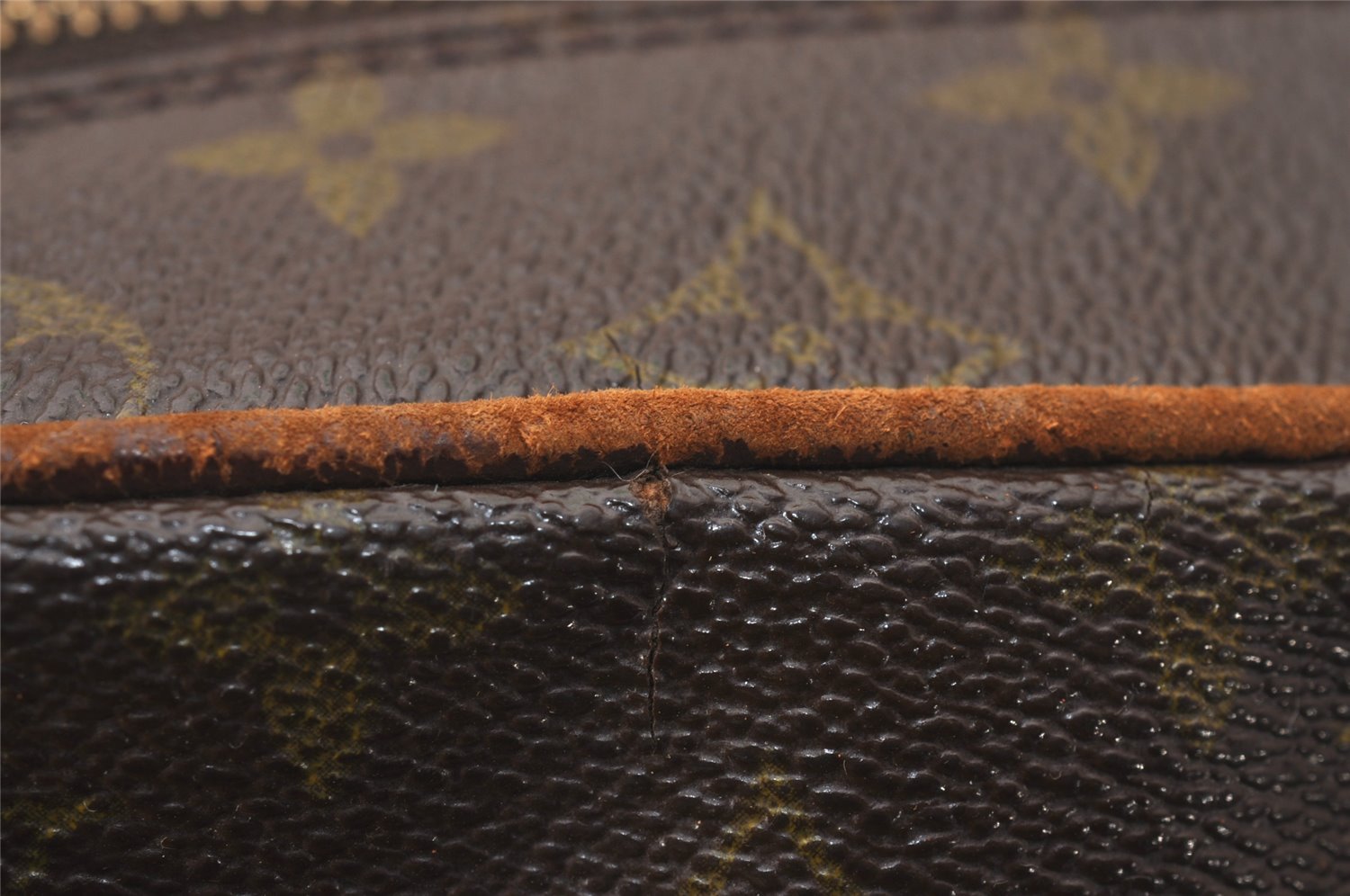 Authentic Louis Vuitton Monogram Nile Shoulder Cross Body Bag Old Model LV 8191J