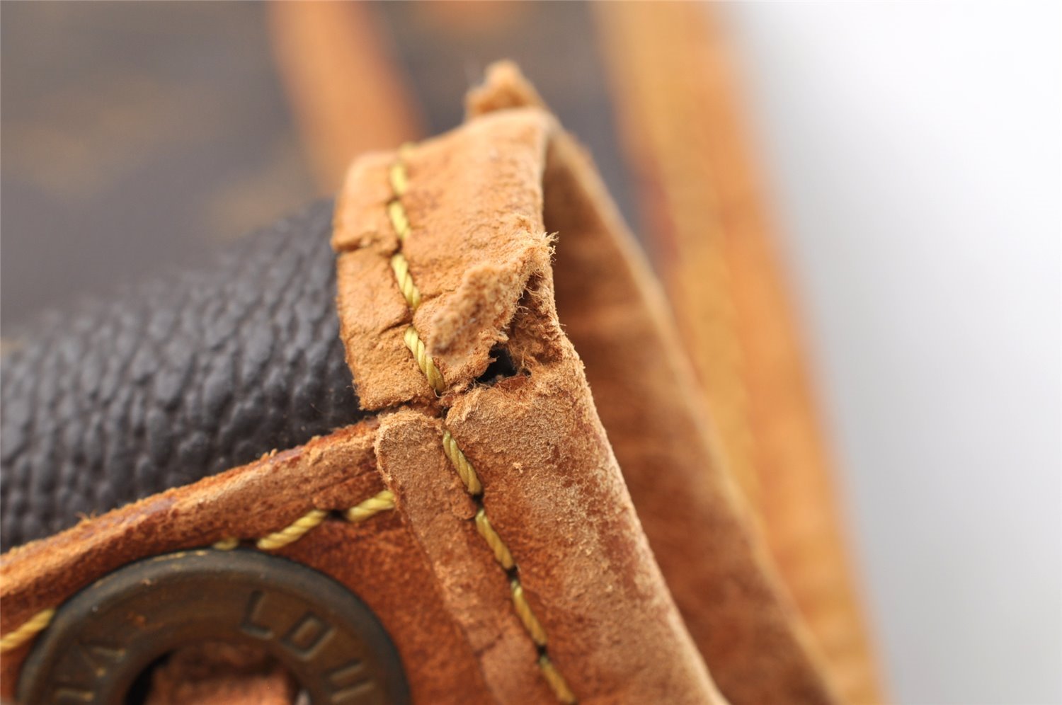 Authentic Louis Vuitton Monogram Noe Shoulder Drawstring Bag M42224 LV 8193I