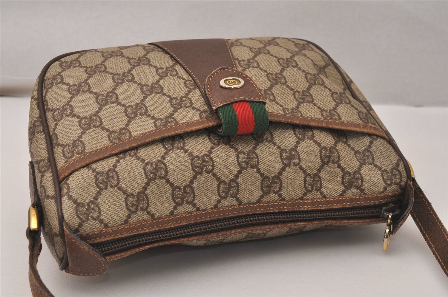 Authentic GUCCI Web Sherry Line Shoulder Cross Bag GG PVC Leather Brown 8195J