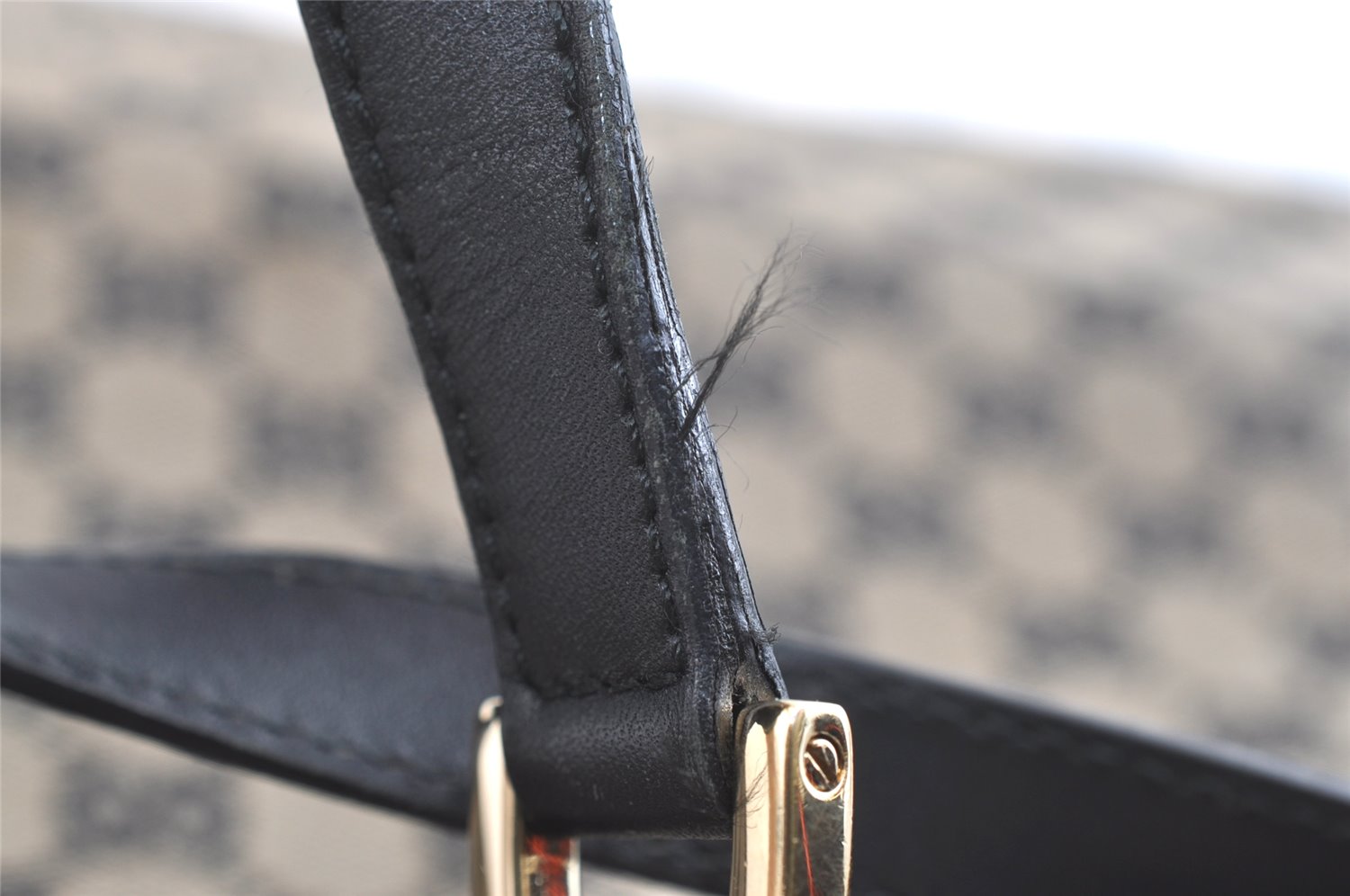 Authentic GUCCI Vintage Shoulder Tote Bag GG Canvas Leather 0021098 Black 8196J