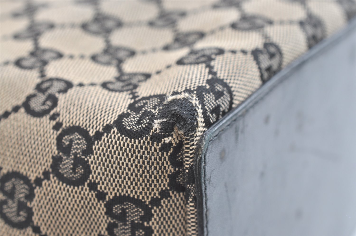 Authentic GUCCI Vintage Shoulder Tote Bag GG Canvas Leather 0021098 Black 8196J