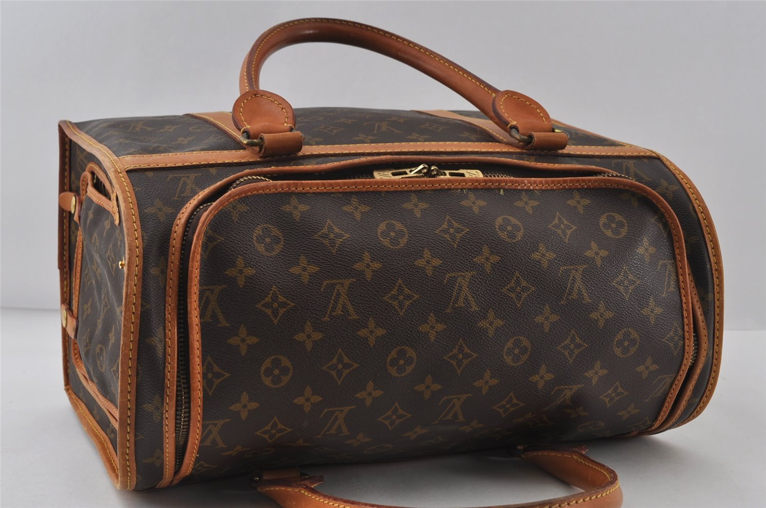 Authentic Louis Vuitton Monogram Sac Chien 40 Pet Carrier Bag M42024 LV 8199I