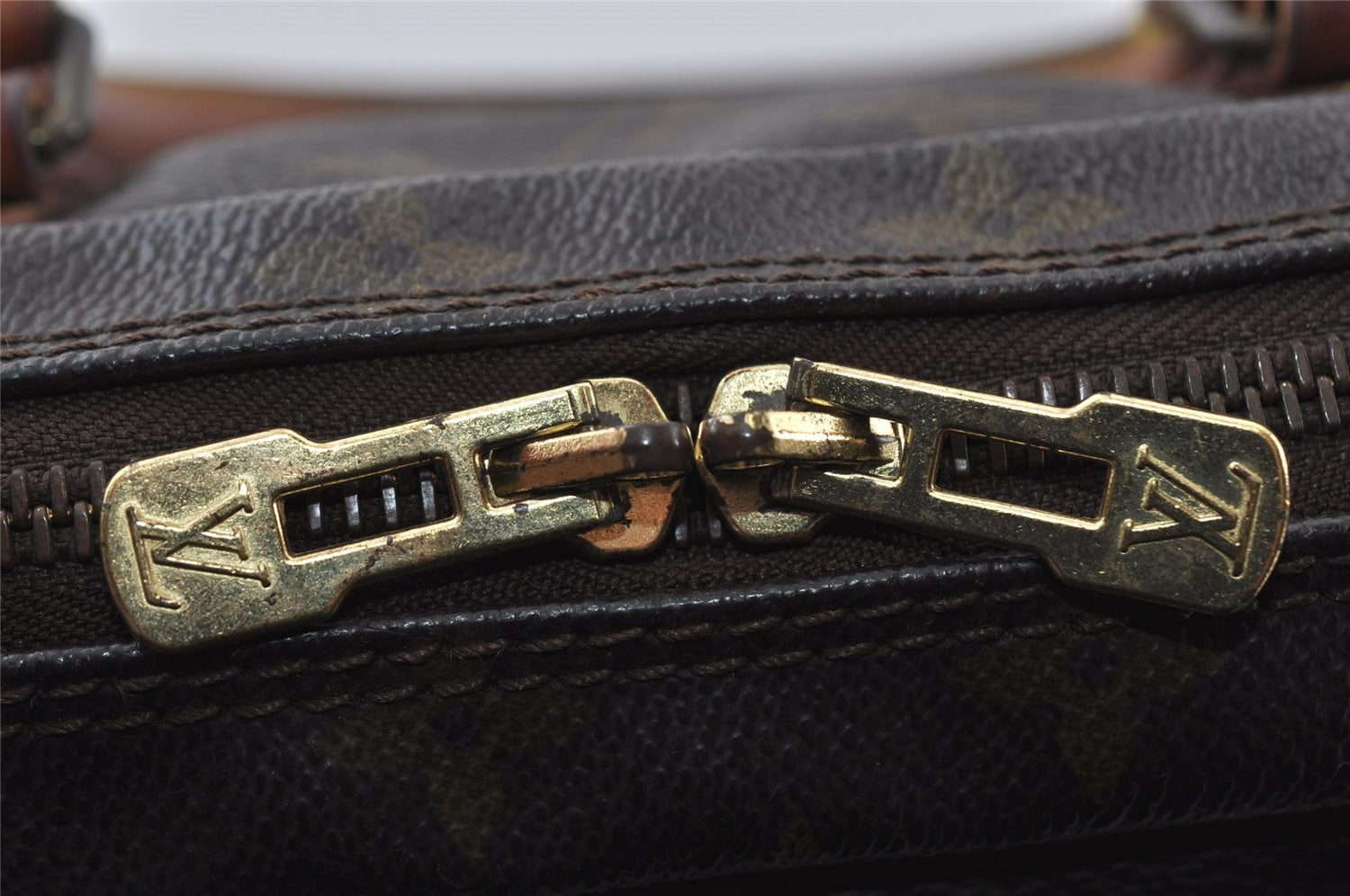 Authentic Louis Vuitton Monogram Porte Documents Voyage M53361 Briefcase 8200I