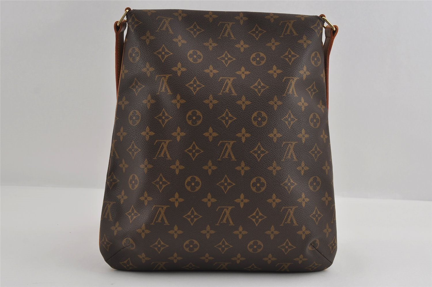 Authentic Louis Vuitton Monogram Musette Shoulder Cross Body Bag M51256 LV 8220I