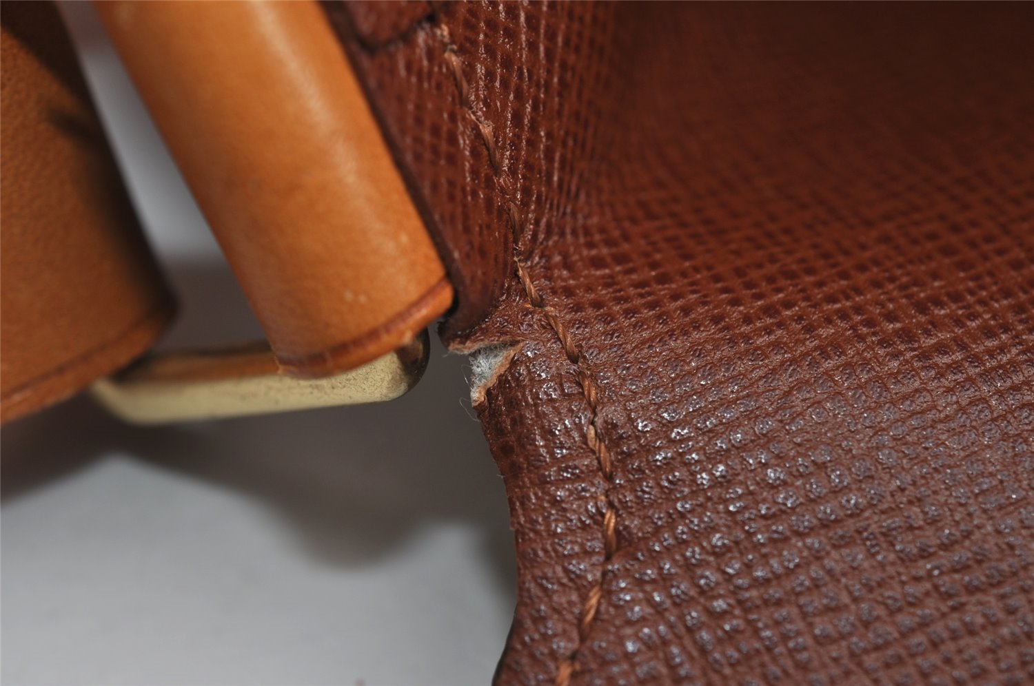 Authentic Louis Vuitton Monogram Musette Shoulder Cross Body Bag M51256 LV 8220I