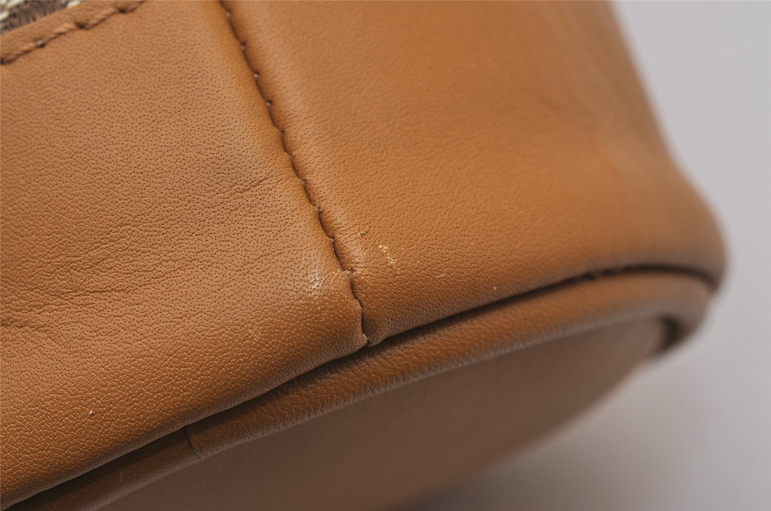 Authentic GUCCI Sherry Line Drawstring Pouch Purse GG Canvas Leather Brown 8221I