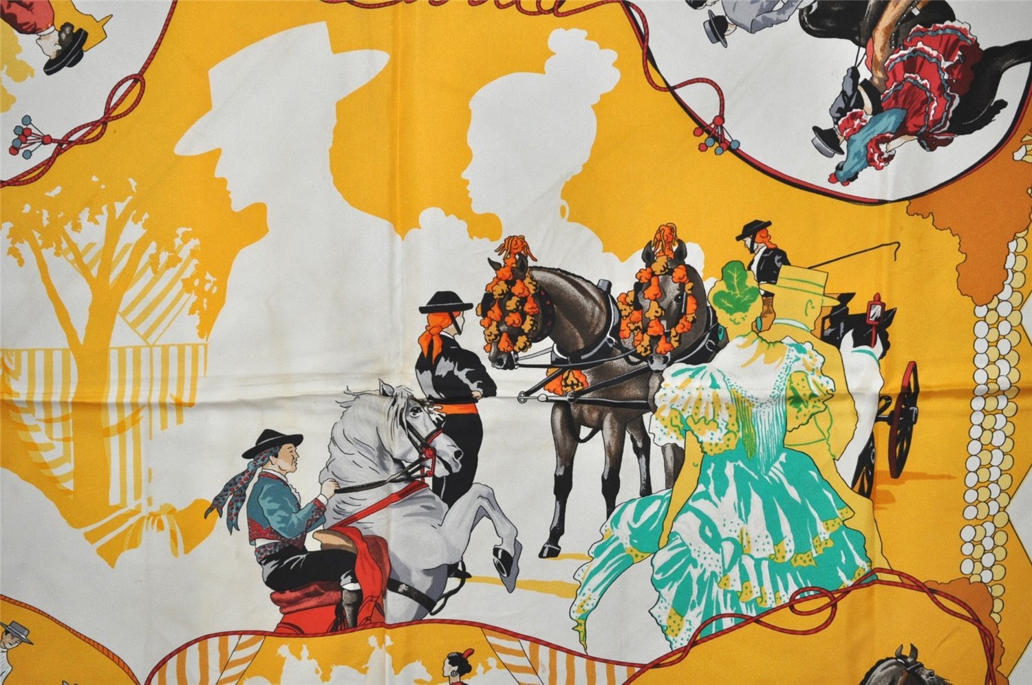 Authentic HERMES Carre 90 Scarf 