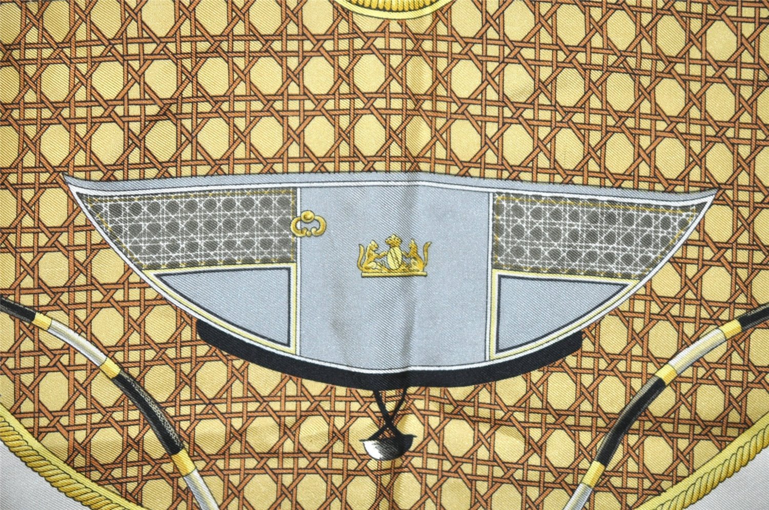 Auth HERMES Carre 90 Scarf 