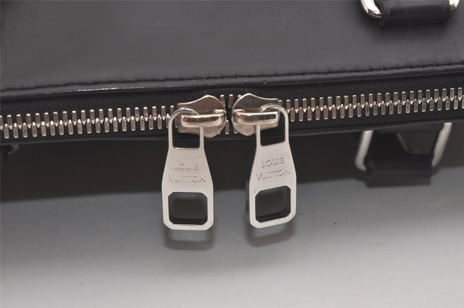 Authentic Louis Vuitton Monogram Macassar Porte Documents Jules Briefcase 8229I