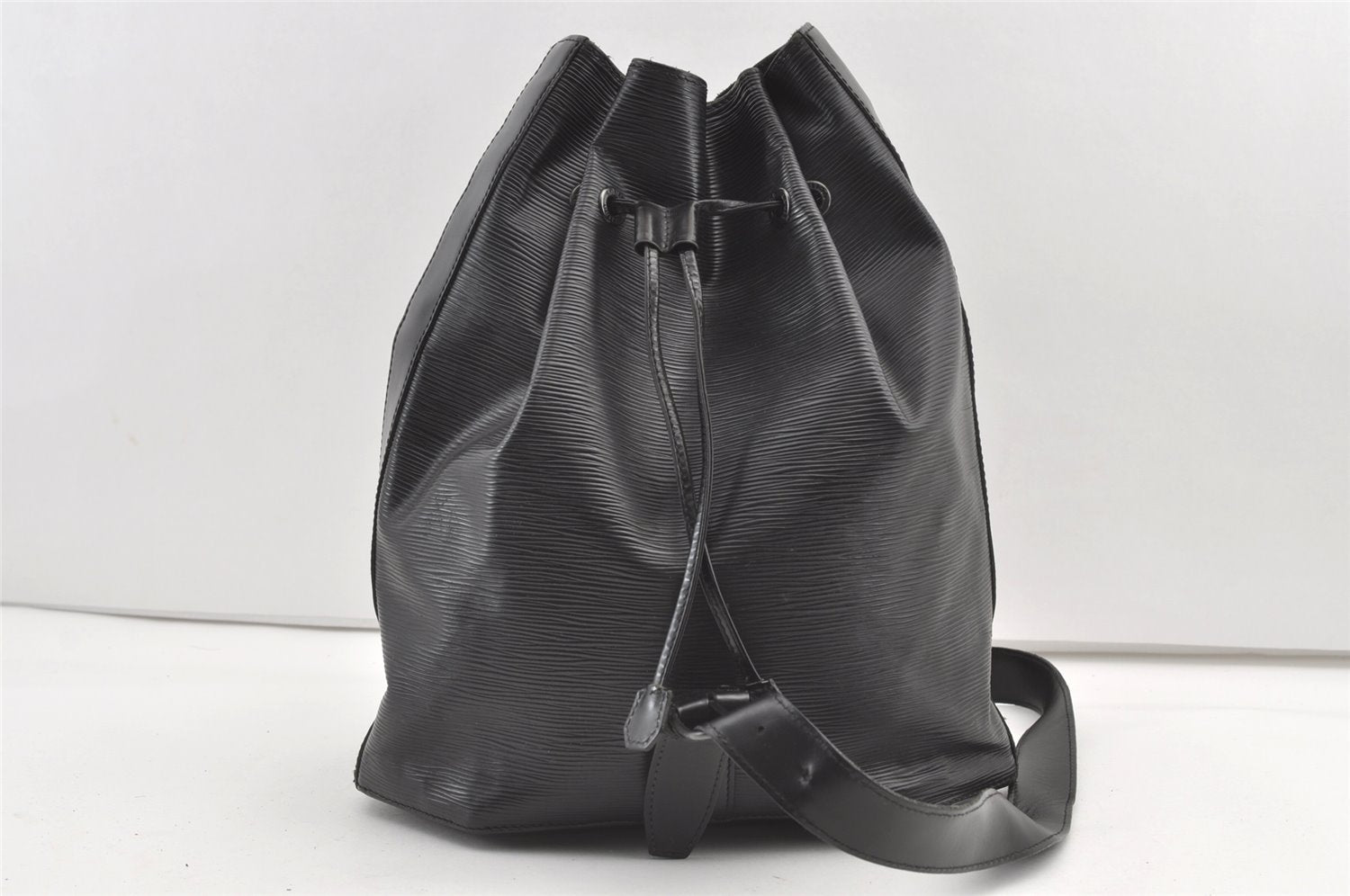 Authentic Louis Vuitton Epi Sac A Dos Shoulder Bag Black M80153 LV 8238J