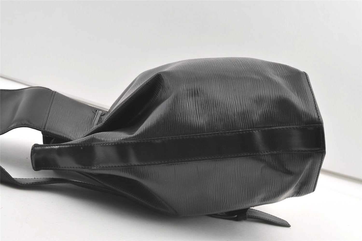 Authentic Louis Vuitton Epi Sac A Dos Shoulder Bag Black M80153 LV 8238J