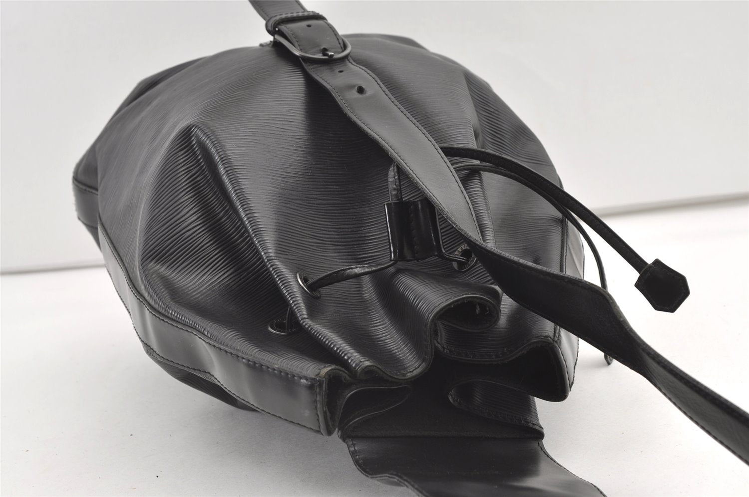 Authentic Louis Vuitton Epi Sac A Dos Shoulder Bag Black M80153 LV 8238J