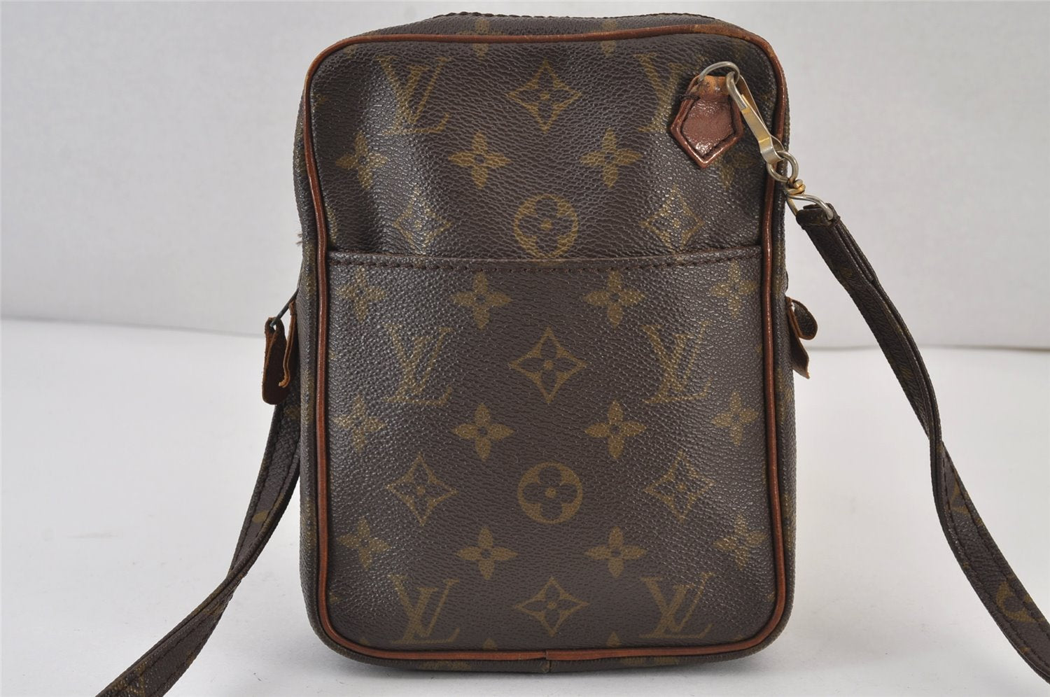 Authentic Louis Vuitton Monogram Danube Shoulder Cross Bag Old Model LV 8241J