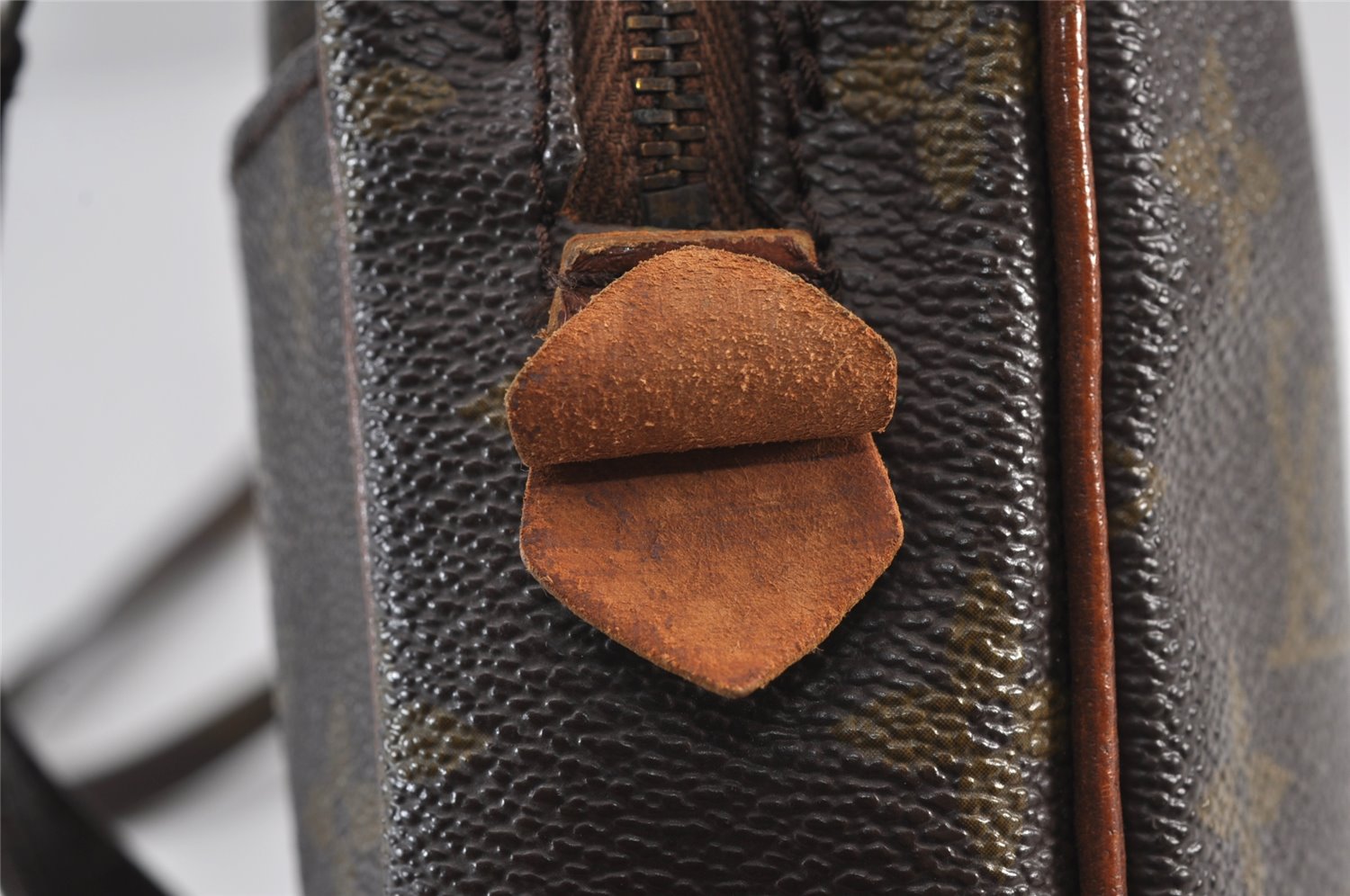 Authentic Louis Vuitton Monogram Danube Shoulder Cross Bag Old Model LV 8241J