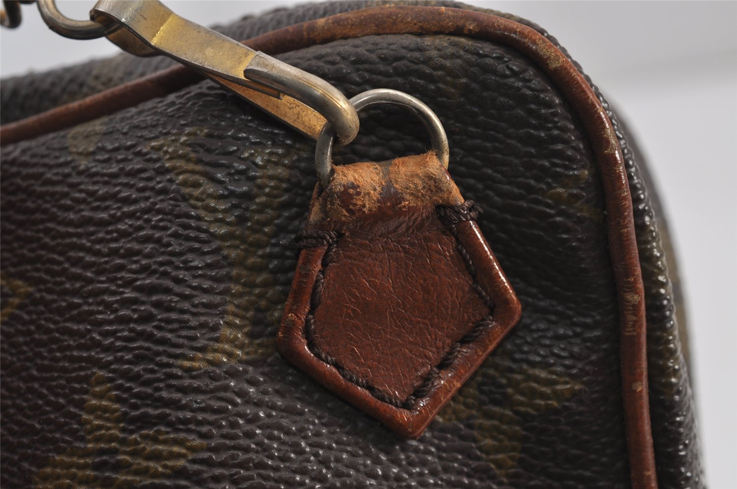 Authentic Louis Vuitton Monogram Danube Shoulder Cross Bag Old Model LV 8241J