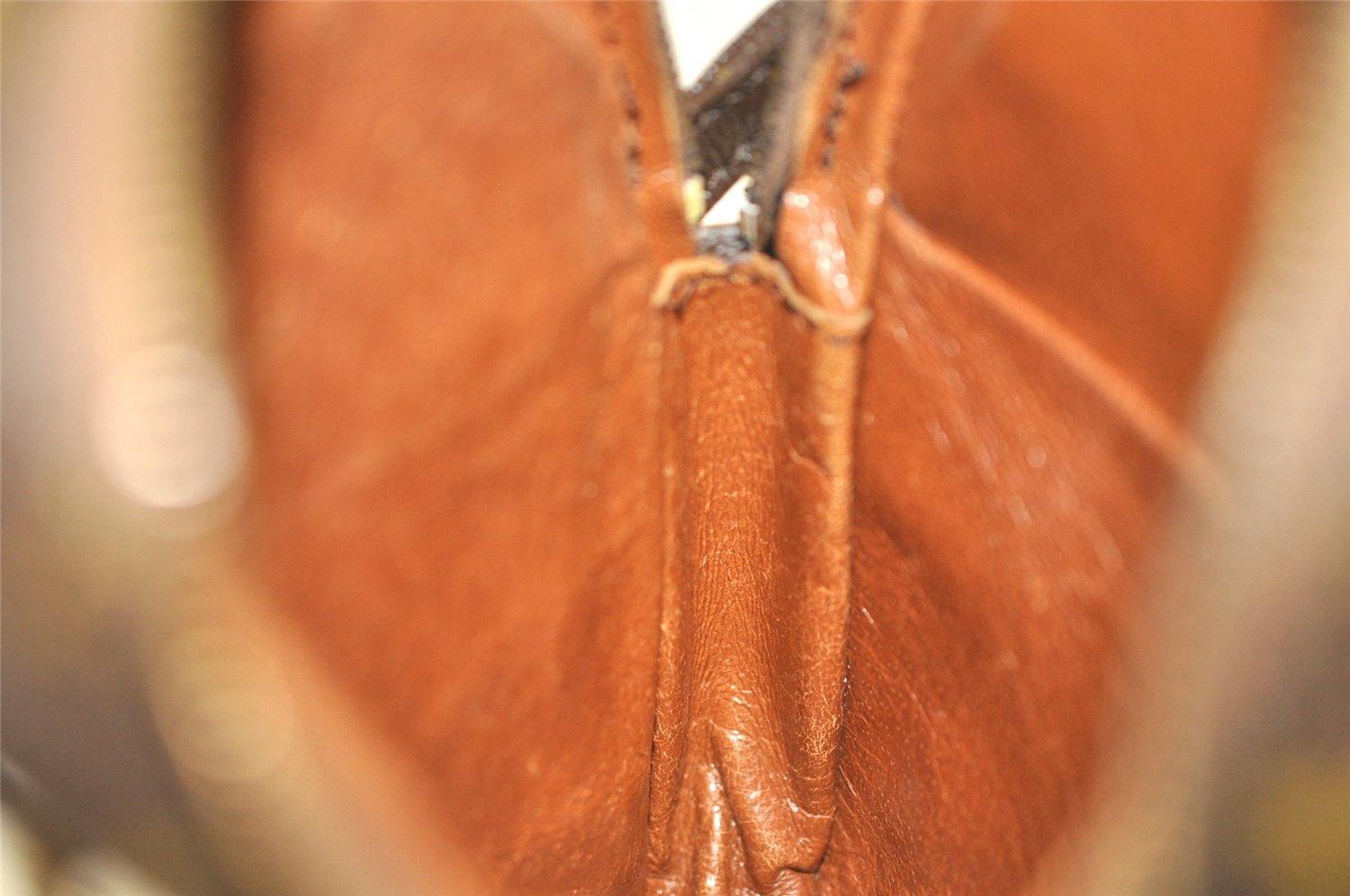 Authentic Louis Vuitton Monogram Danube Shoulder Cross Bag Old Model LV 8241J