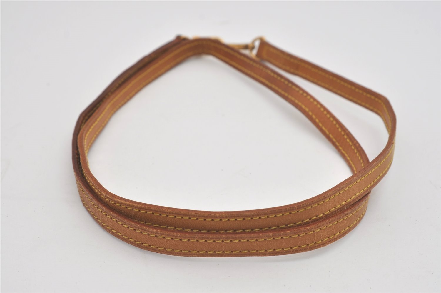 Authentic Louis Vuitton Leather Shoulder Strap Beige 46.9