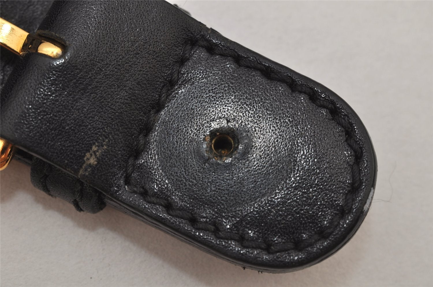 Authentic GUCCI Shoulder Cross Body Bag GG Canvas Leather Black Junk 8250J