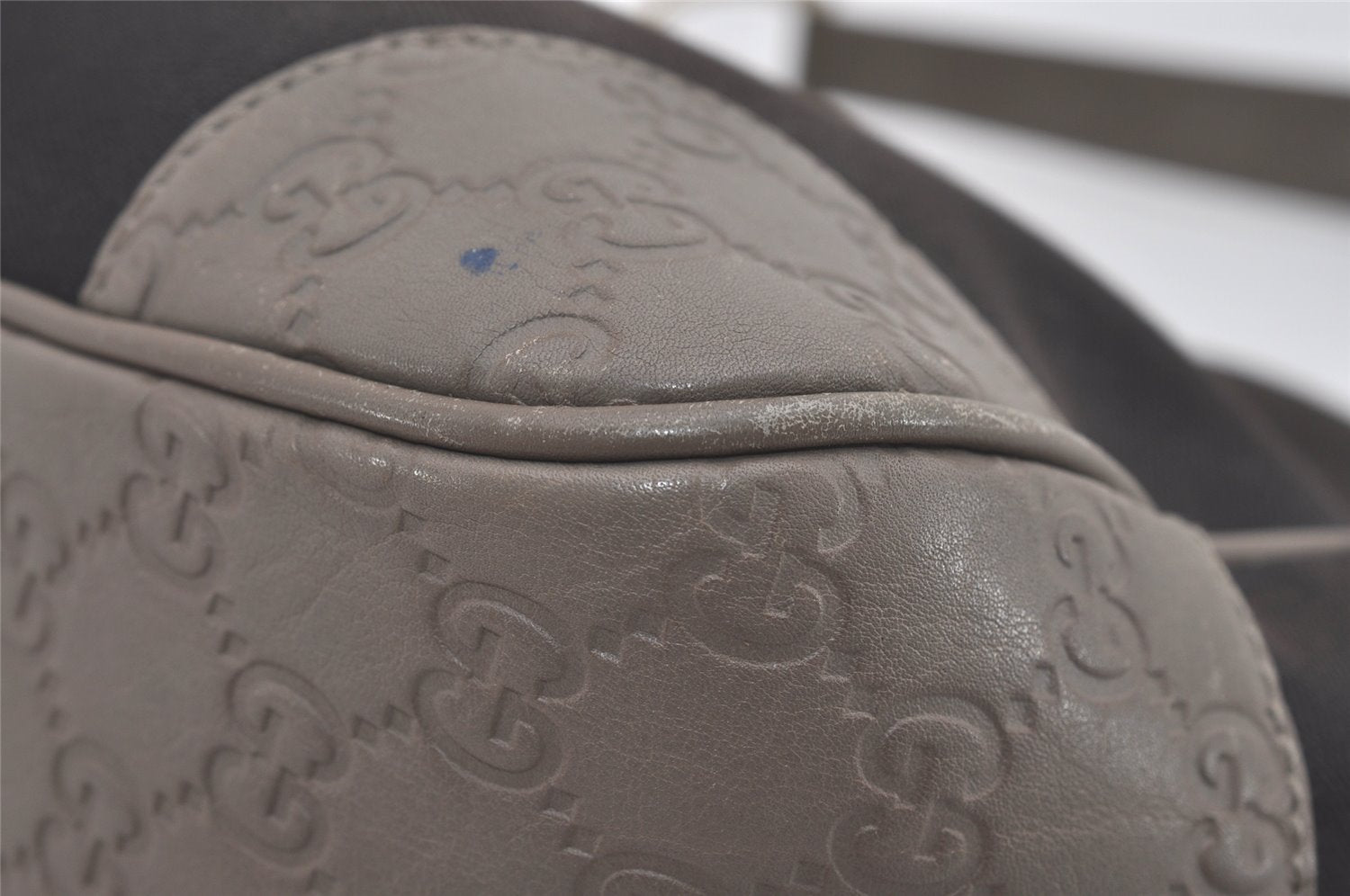 Authentic GUCCI Guccissima Shoulder Bag Canvas Leather 257265 Black Gray 8254I