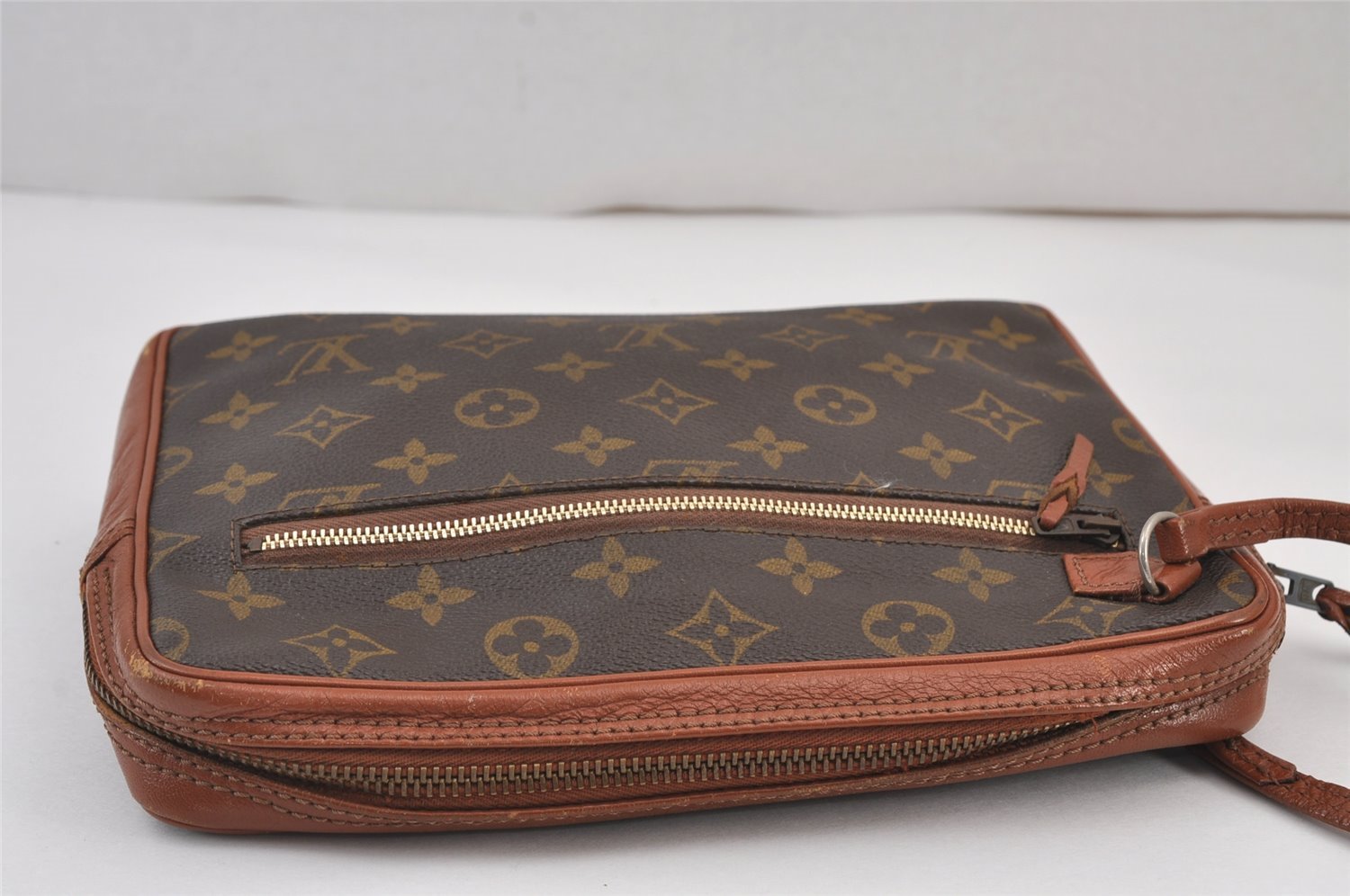 Authentic Louis Vuitton Monogram Pochette Sport Clutch Bag Old Model Junk 8257J