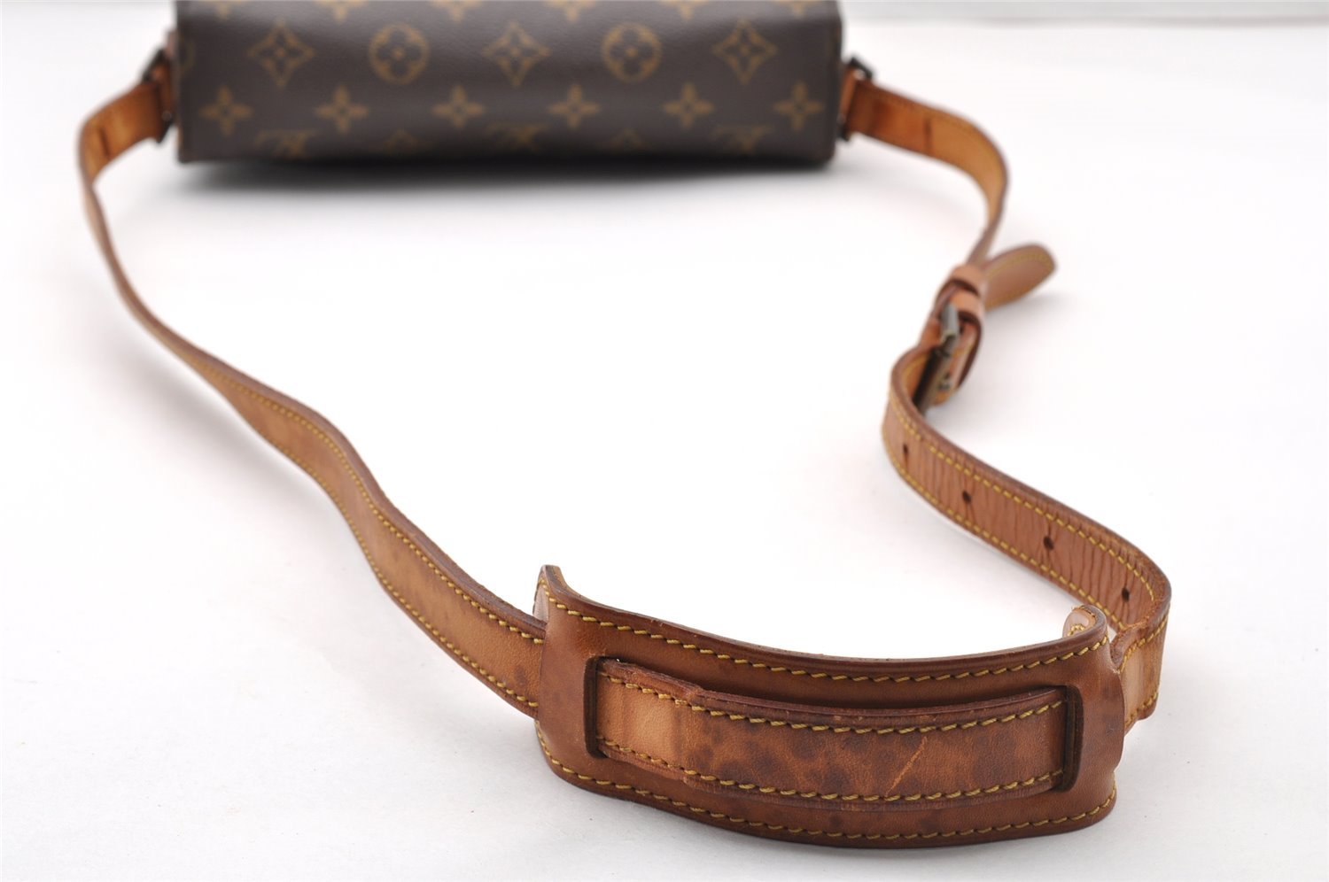 Authentic Louis Vuitton Monogram Saint Cloud GM M51242 Shoulder Cross Bag 8258I