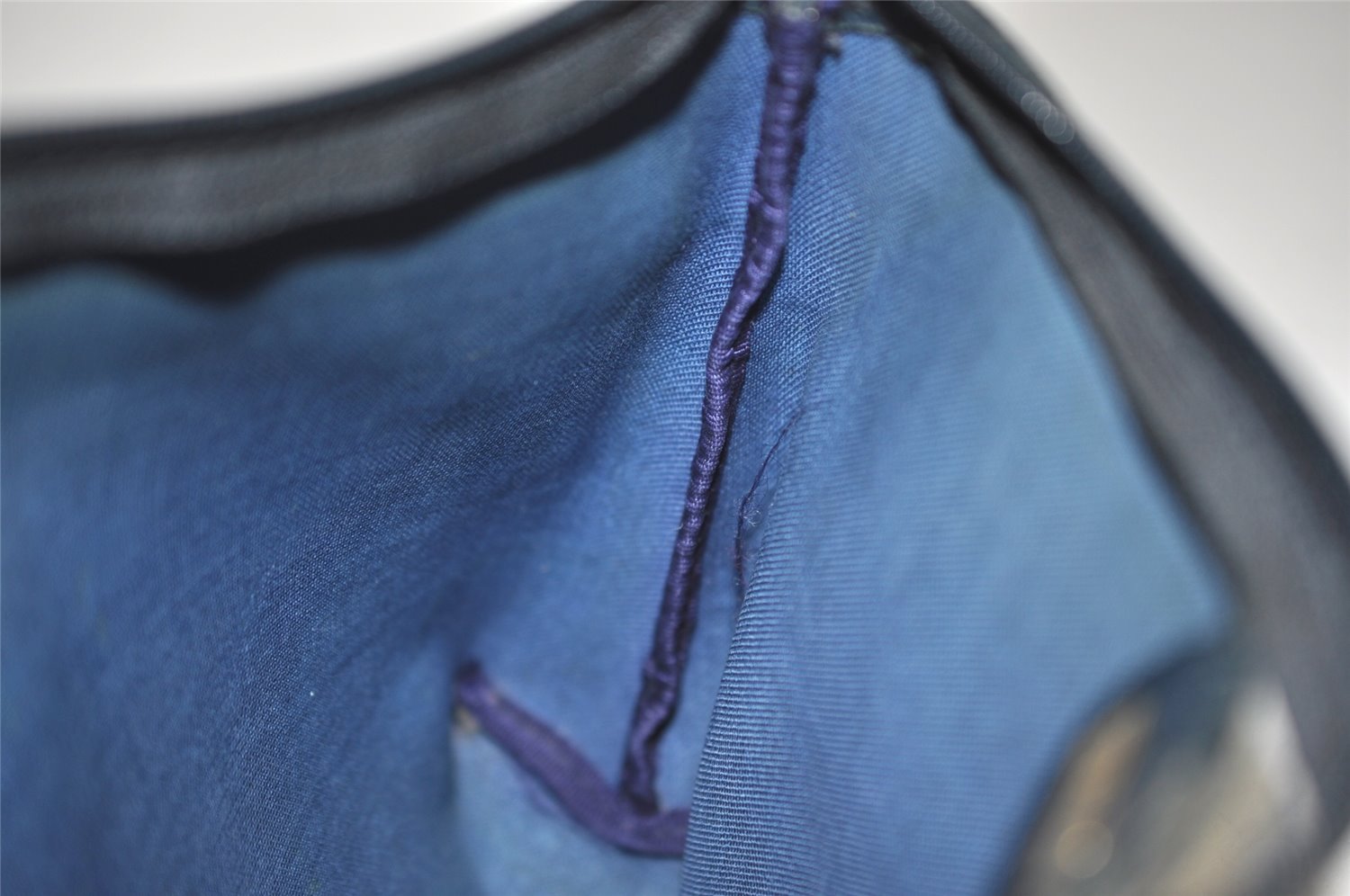 Authentic GUCCI Clutch Hand Bag Purse GG PVC Leather Navy Blue Junk 8259J