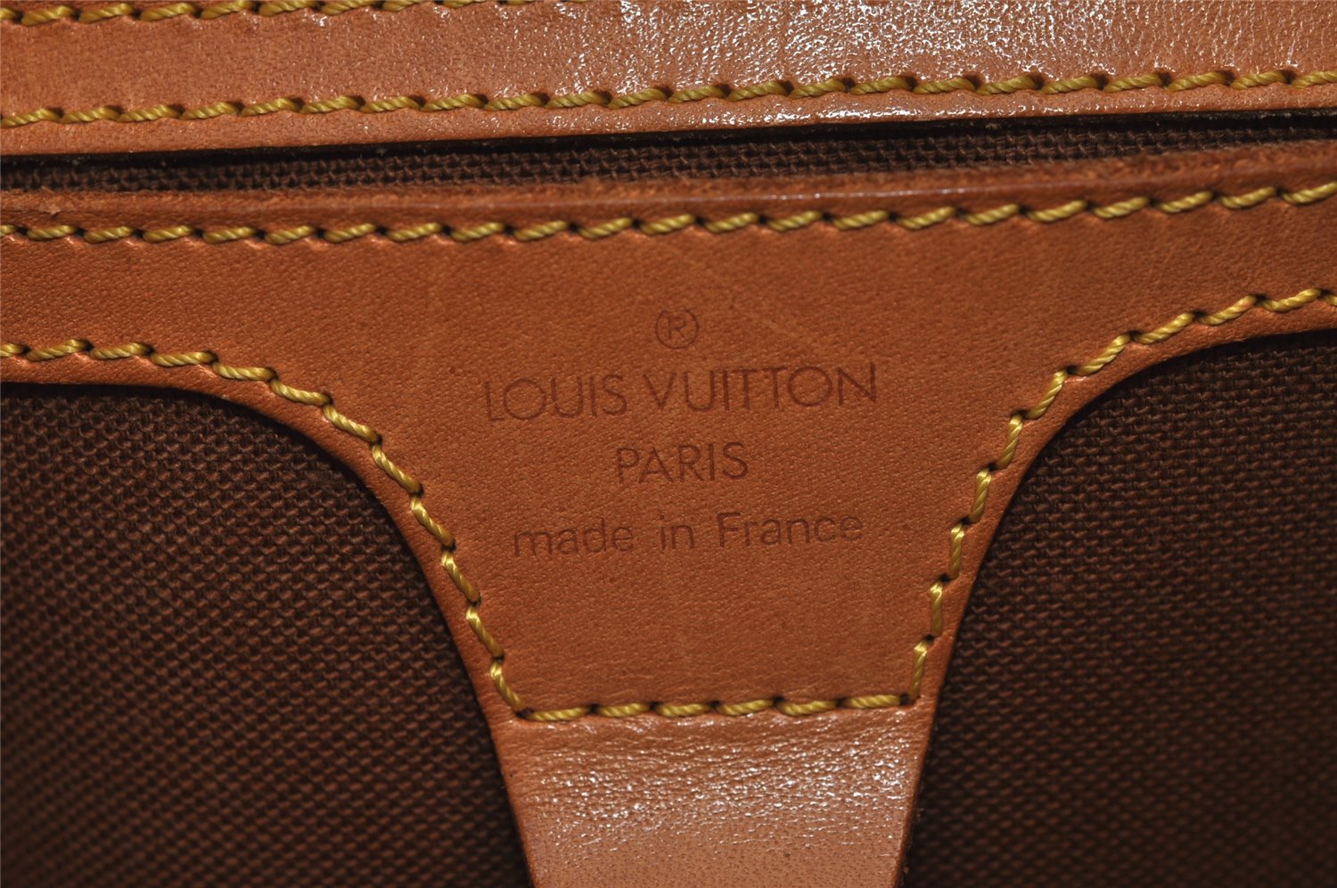 Authentic Louis Vuitton Monogram Ellipse MM Hand Bag M51126 LV 8267J