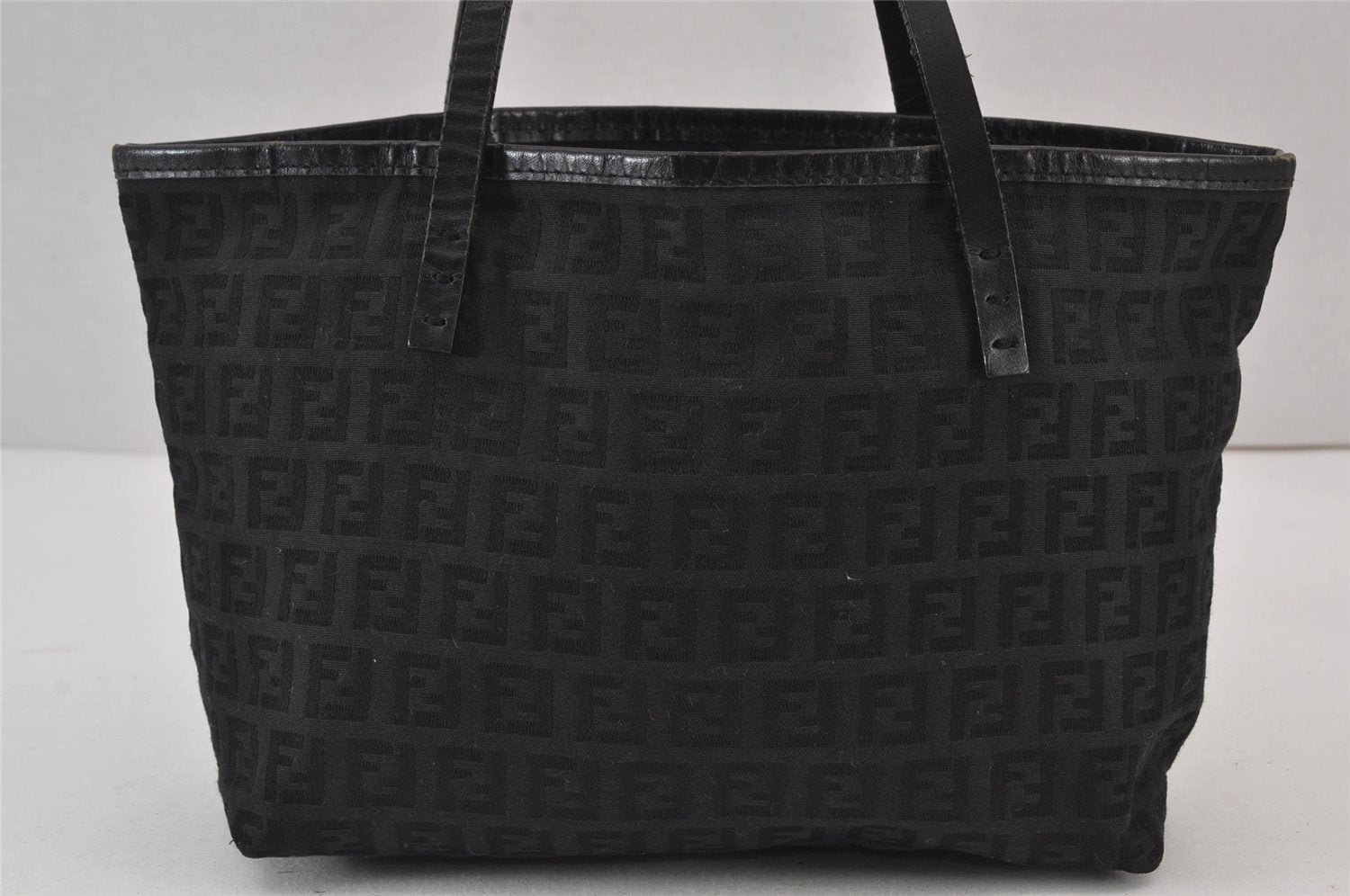 Authentic FENDI Vintage Zucchino Hand Tote Bag Purse Nylon Leather Black 8275J