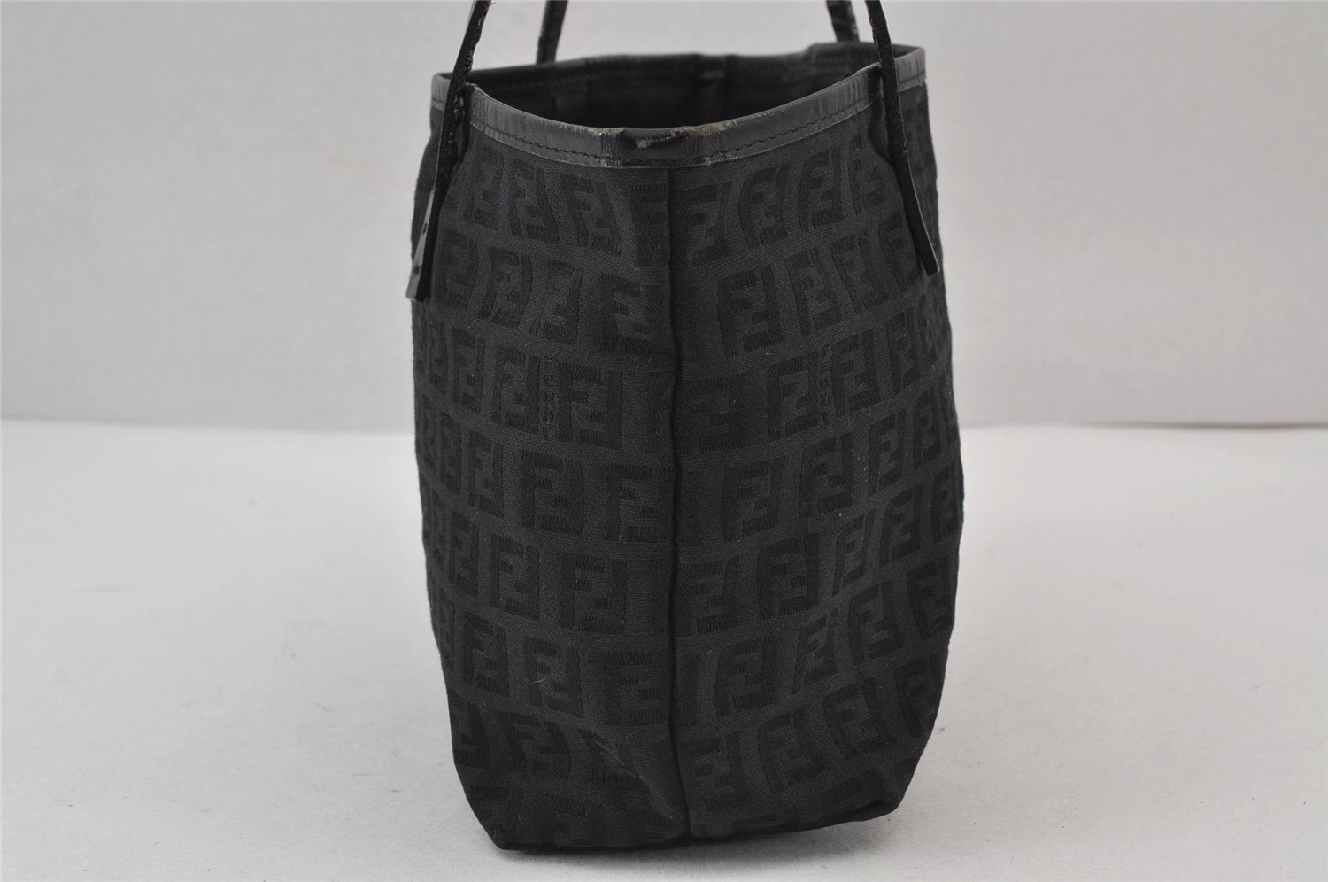 Authentic FENDI Vintage Zucchino Hand Tote Bag Purse Nylon Leather Black 8275J