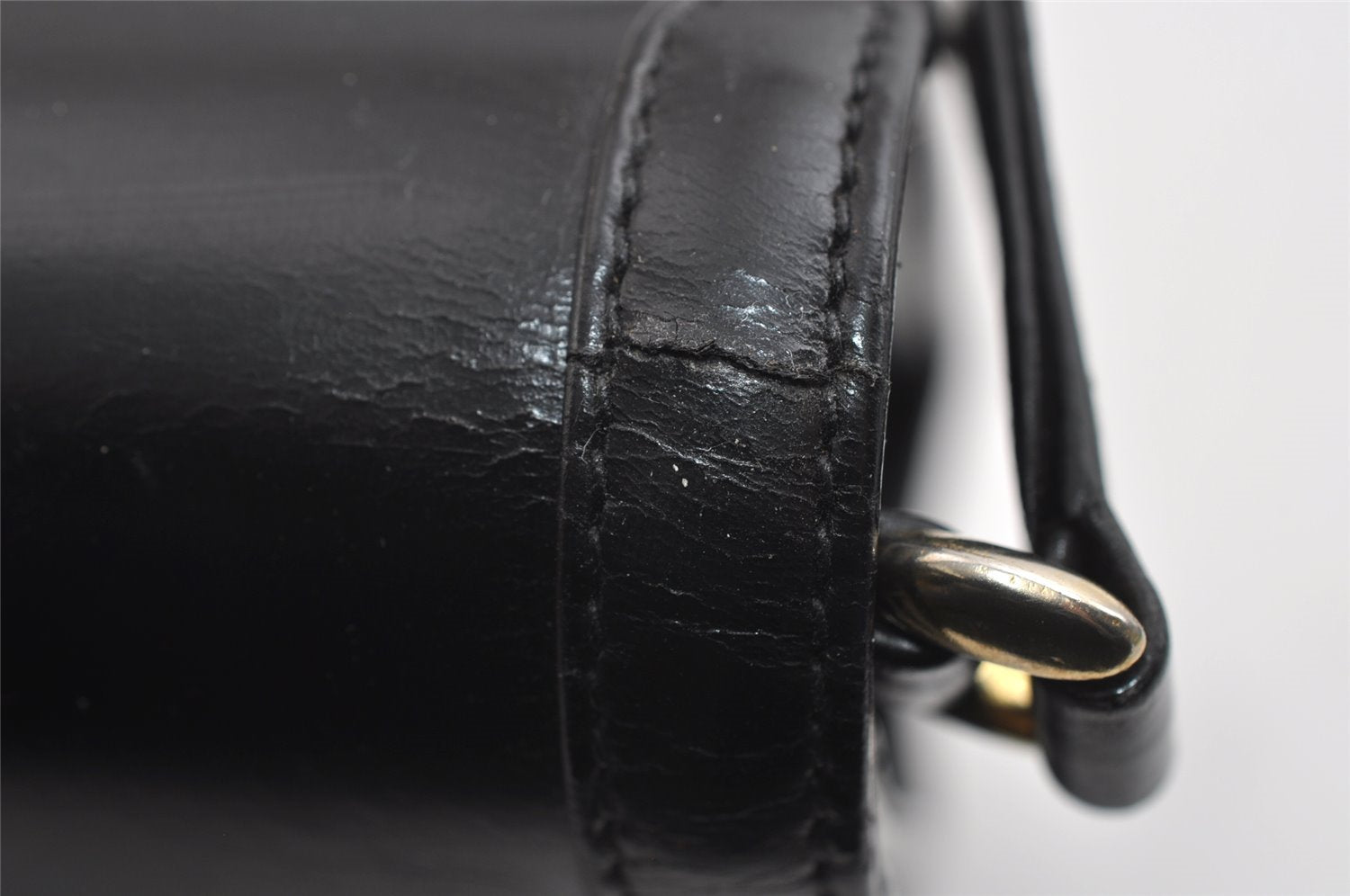 Authentic GUCCI Vintage Shoulder Bag Purse Leather Black 8278I