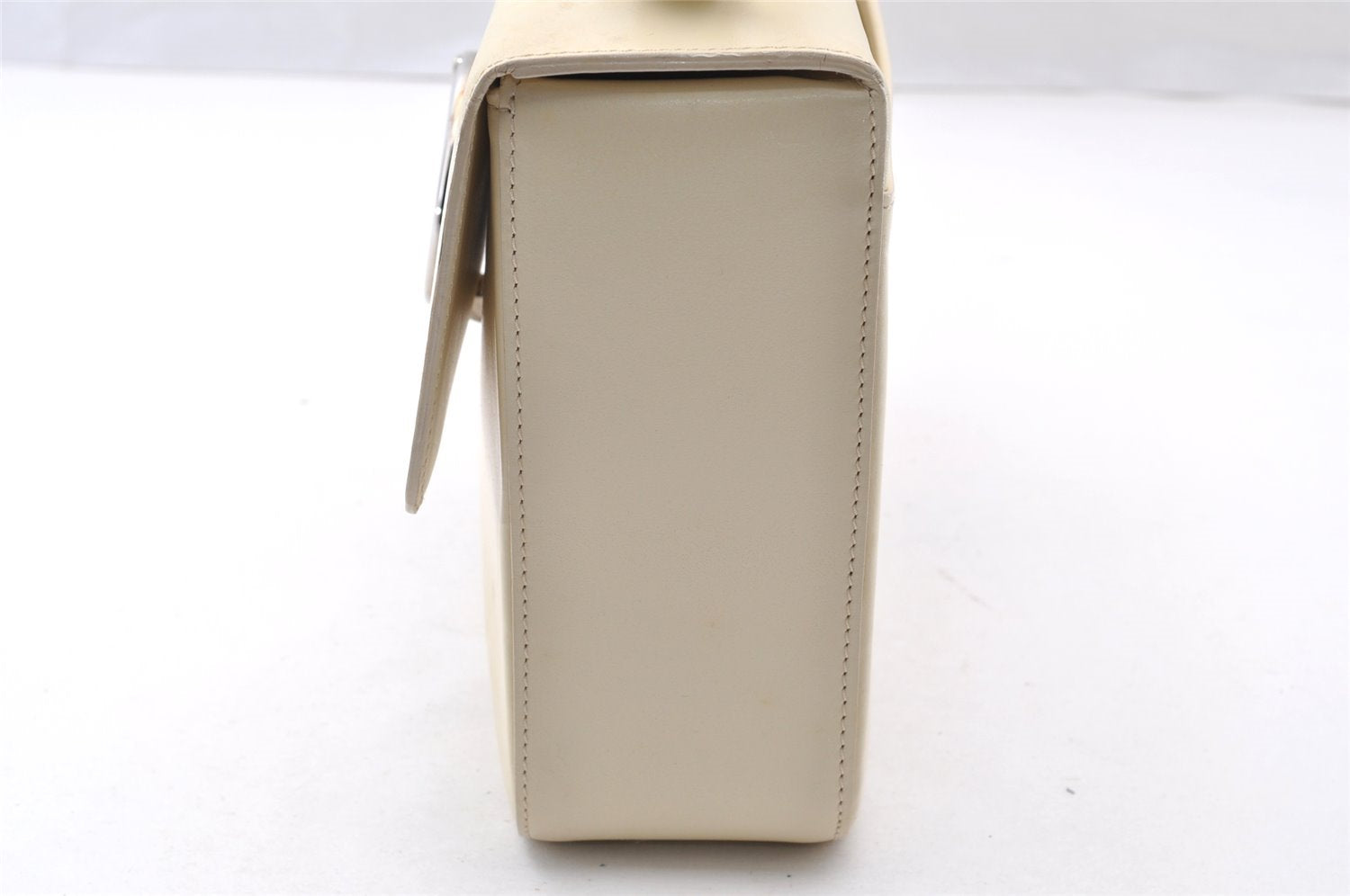 Authentic Cartier Panthere Shoulder Cross Body Bag Purse Leather White Box 8281I